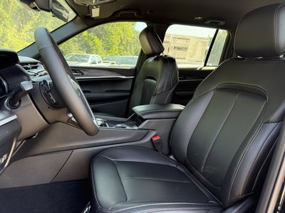 2025 Jeep Grand Cherokee GRAND CHEROKEE LIMITED 4X2