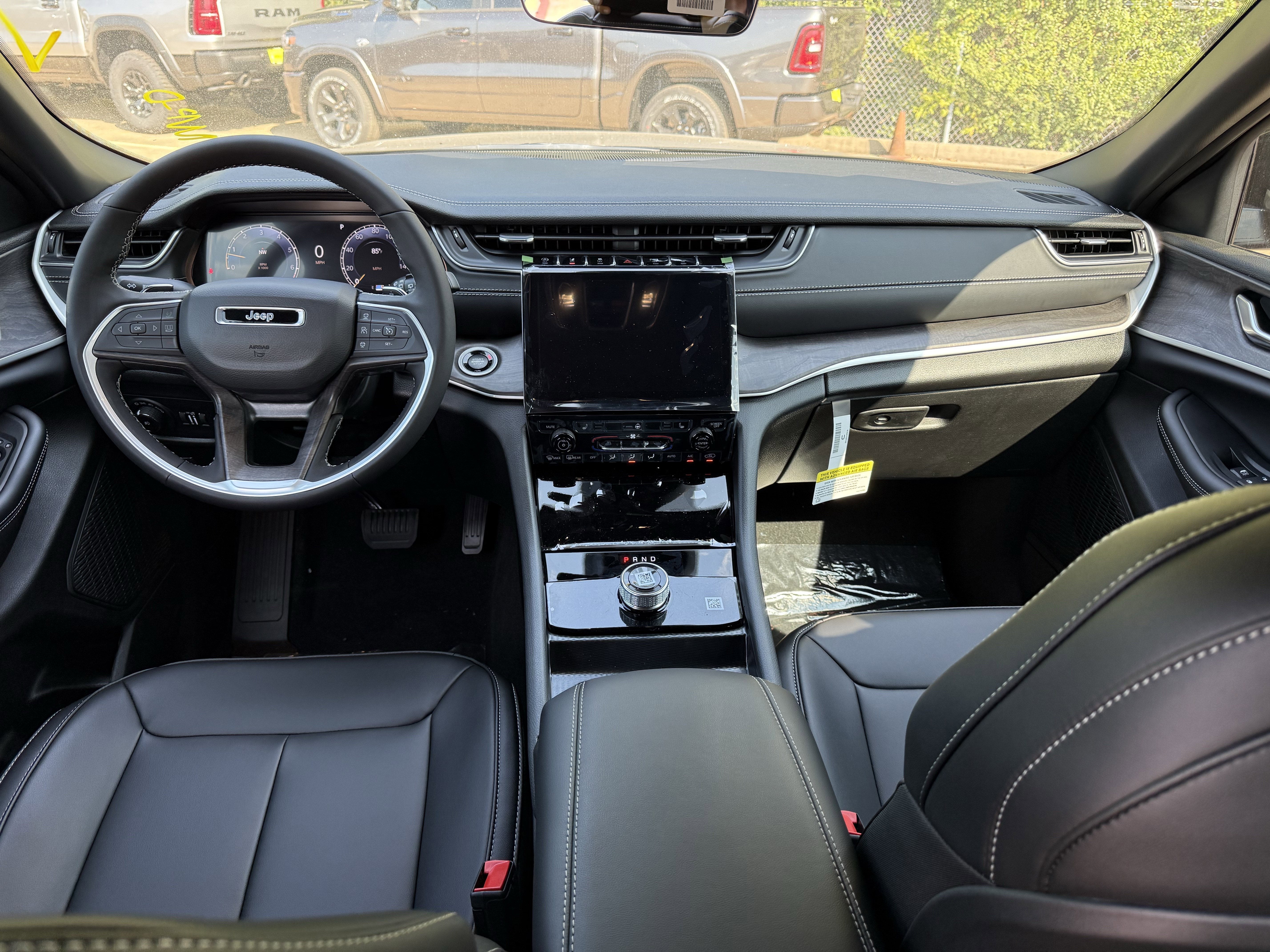 2025 Jeep Grand Cherokee GRAND CHEROKEE LIMITED 4X2