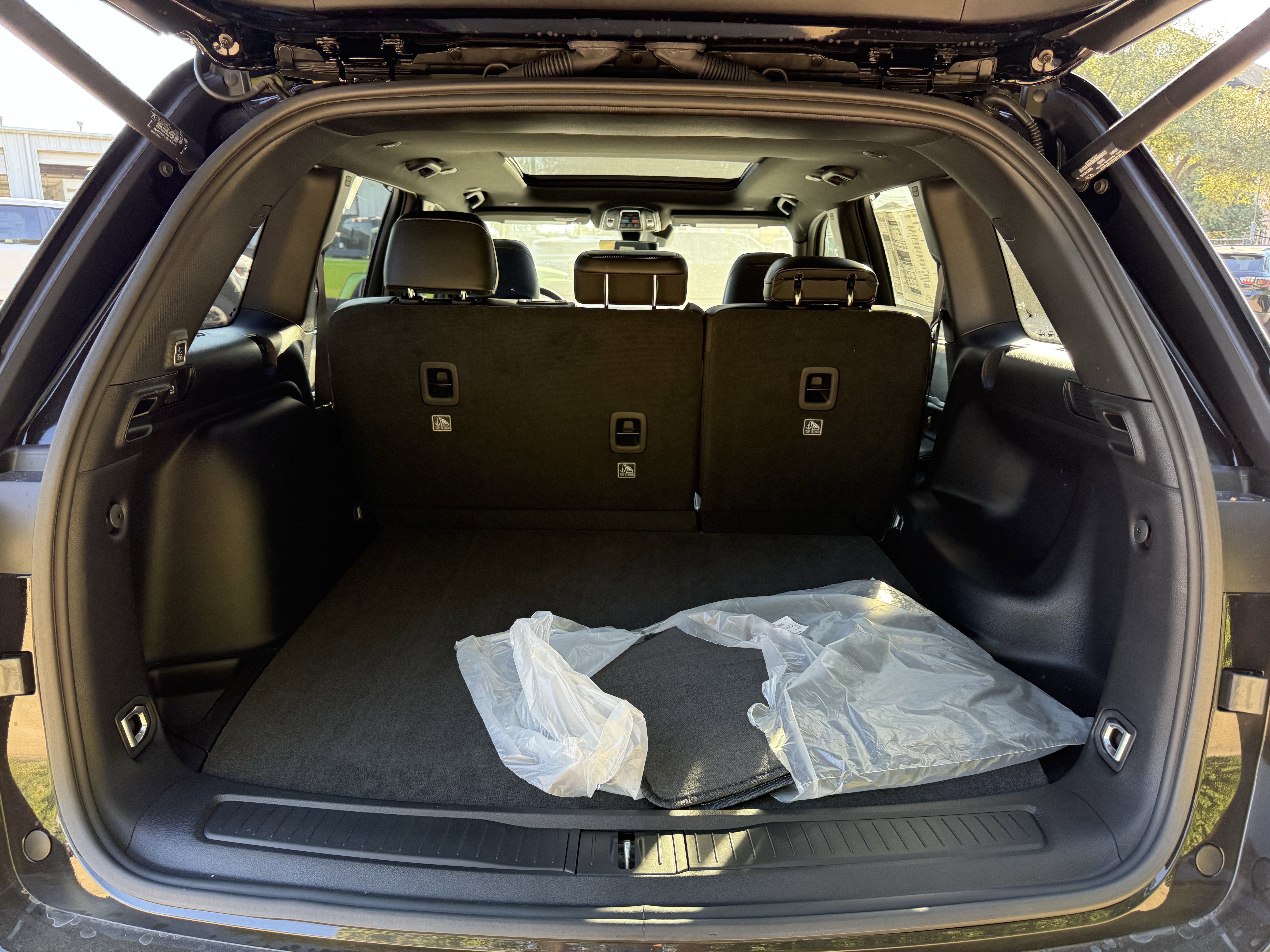 2025 Jeep Grand Cherokee GRAND CHEROKEE LIMITED 4X2