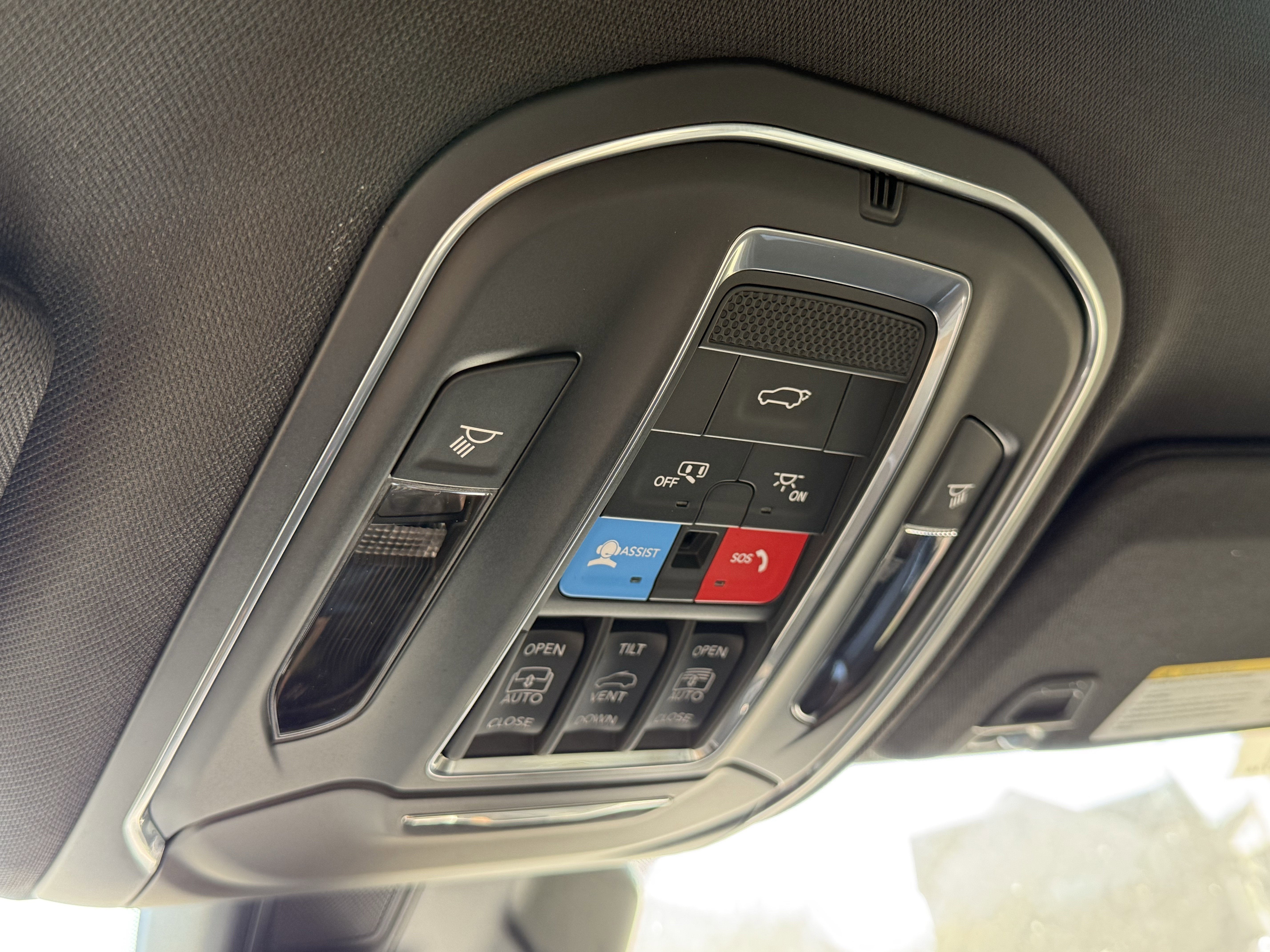 2025 Jeep Grand Cherokee GRAND CHEROKEE LIMITED 4X2