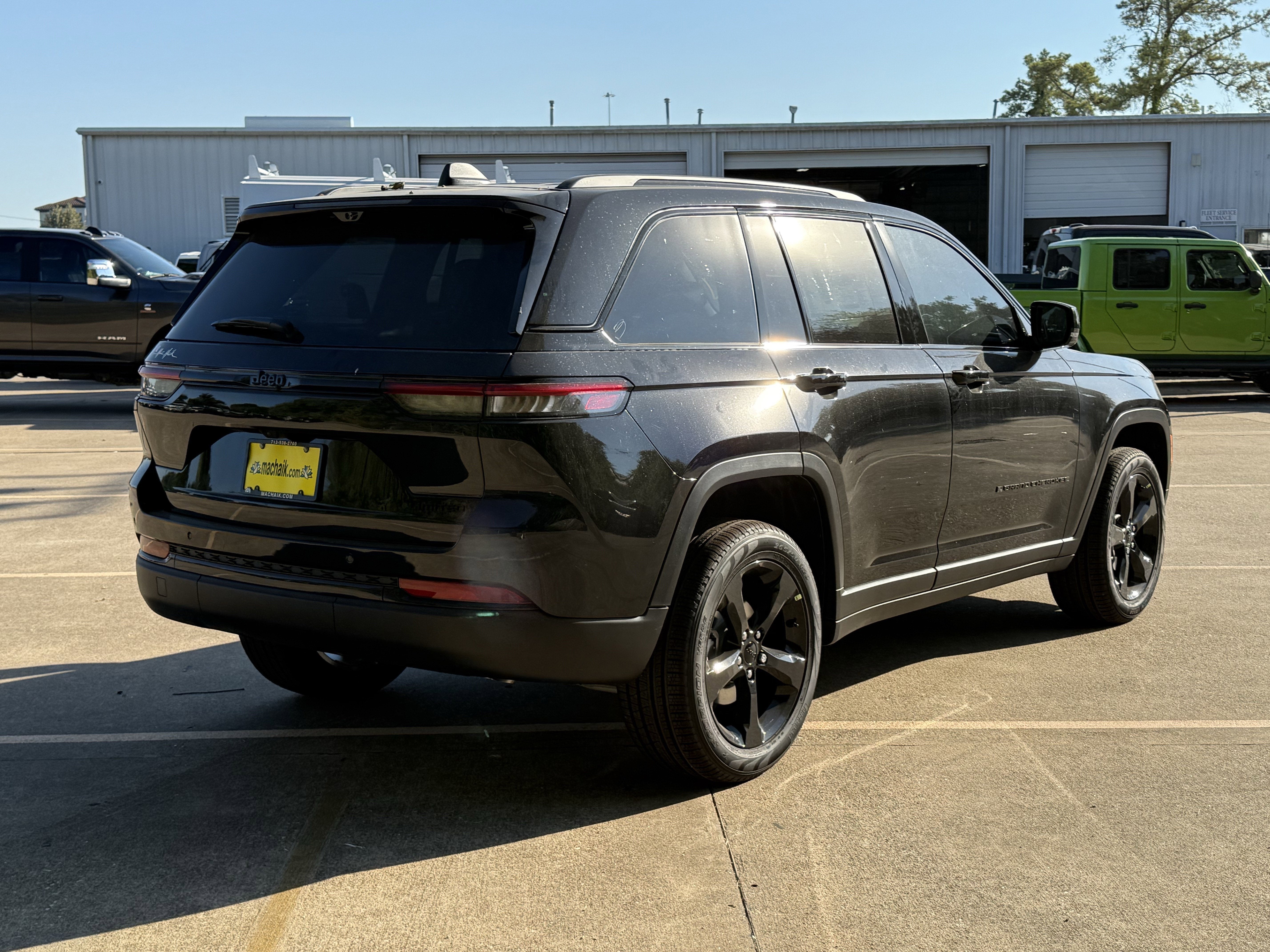 2025 Jeep Grand Cherokee GRAND CHEROKEE LIMITED 4X2