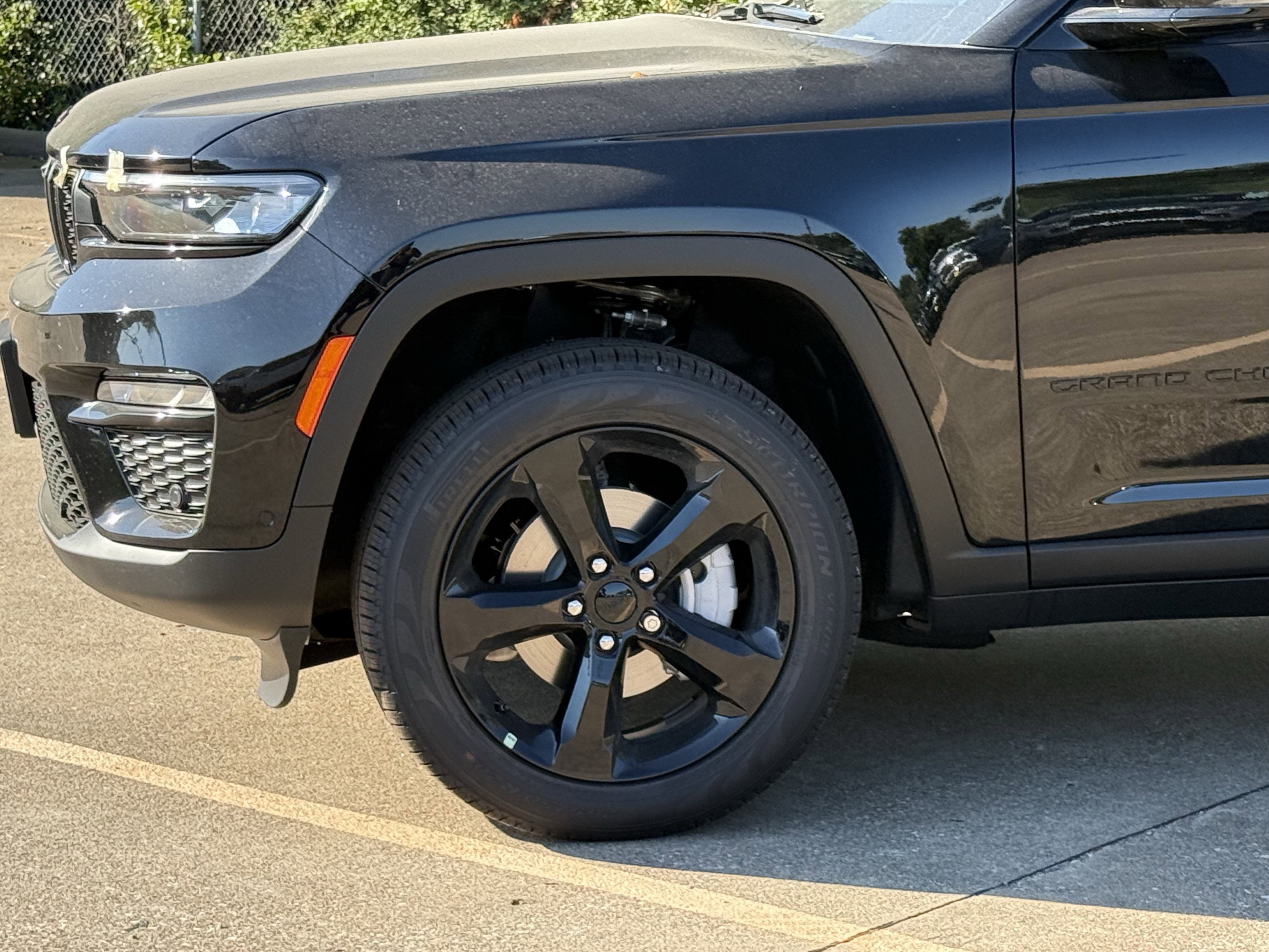 2025 Jeep Grand Cherokee GRAND CHEROKEE LIMITED 4X2