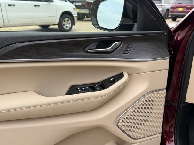 2026 Jeep Grand Cherokee GRAND CHEROKEE LIMITED 4X2
