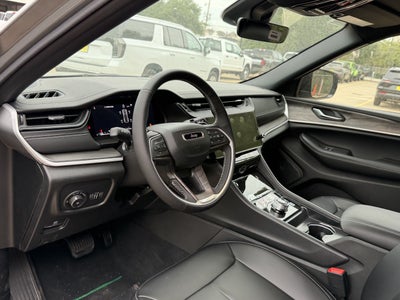2027 Jeep Grand Cherokee Limited