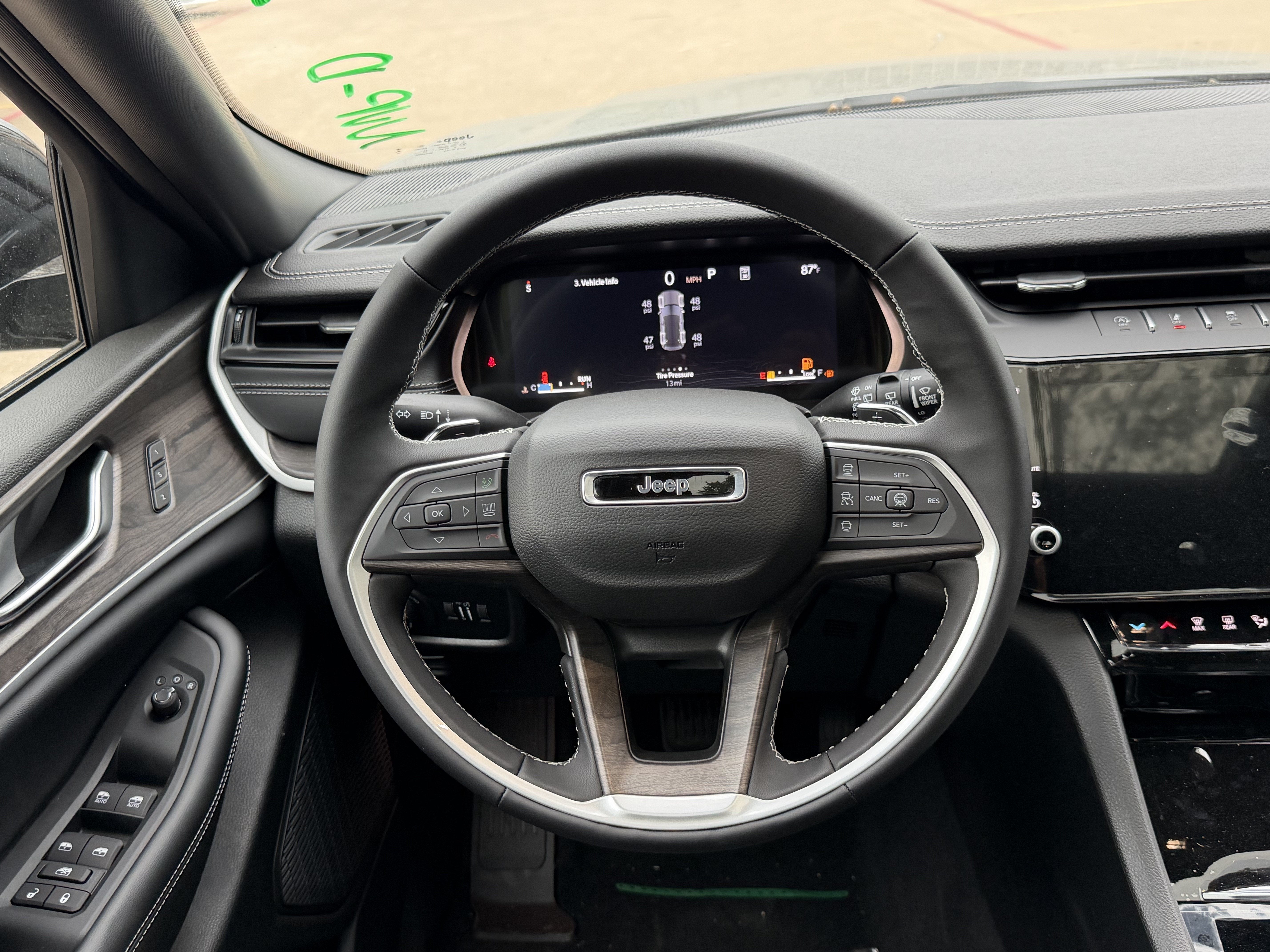 2027 Jeep Grand Cherokee Limited