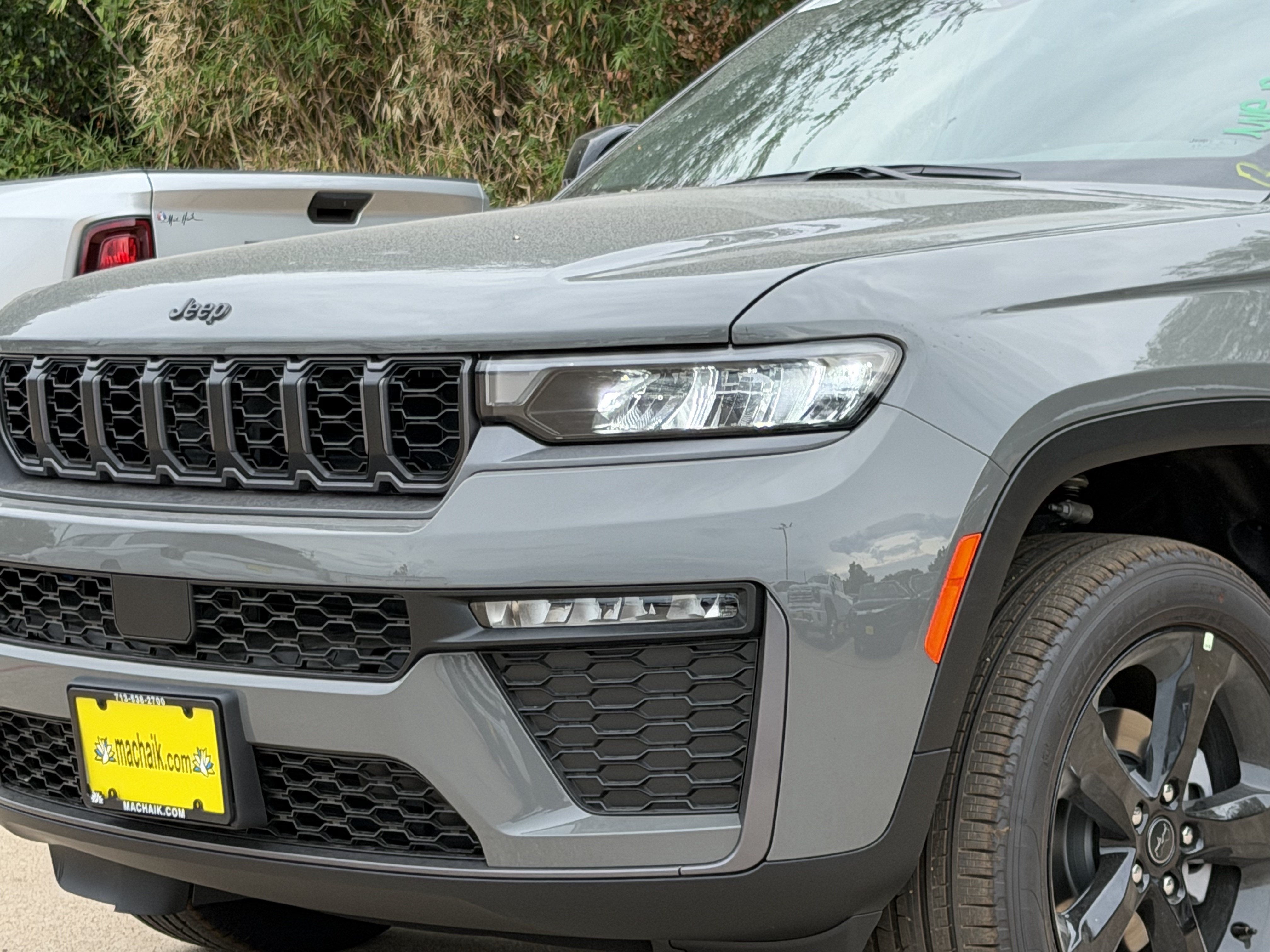 2027 Jeep Grand Cherokee Limited