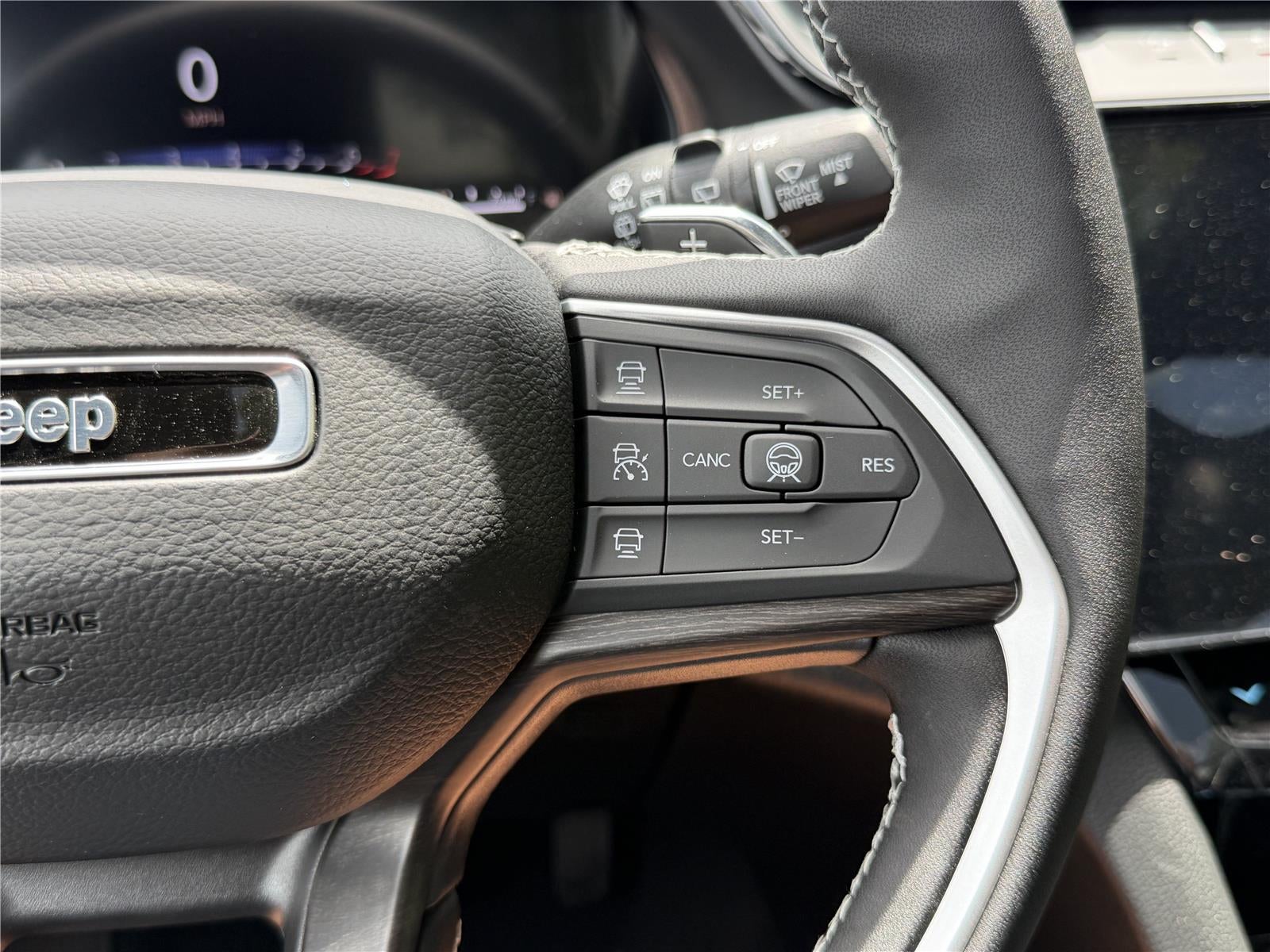 2026 Jeep CHEROKEE GRAND CHEROKEE LIMITED 4X2