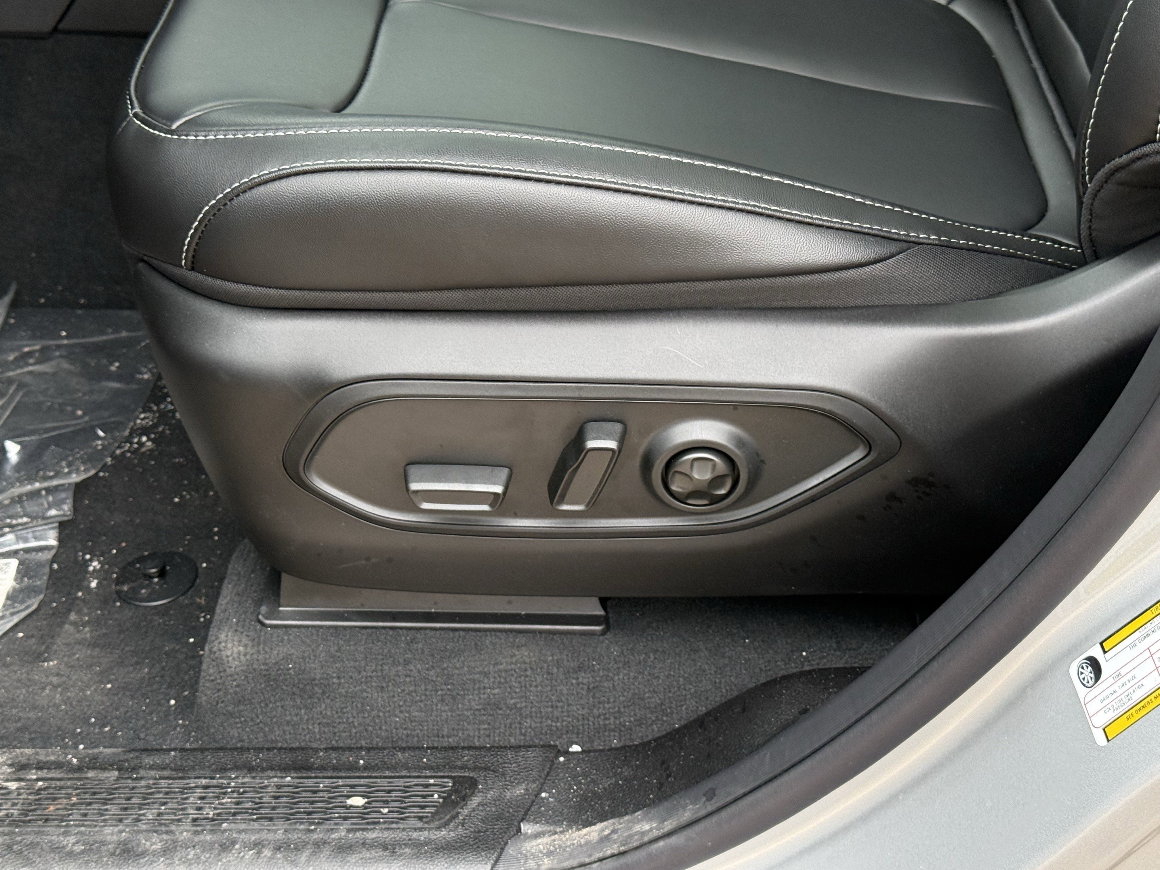 2026 Jeep Grand Cherokee GRAND CHEROKEE LIMITED 4X2