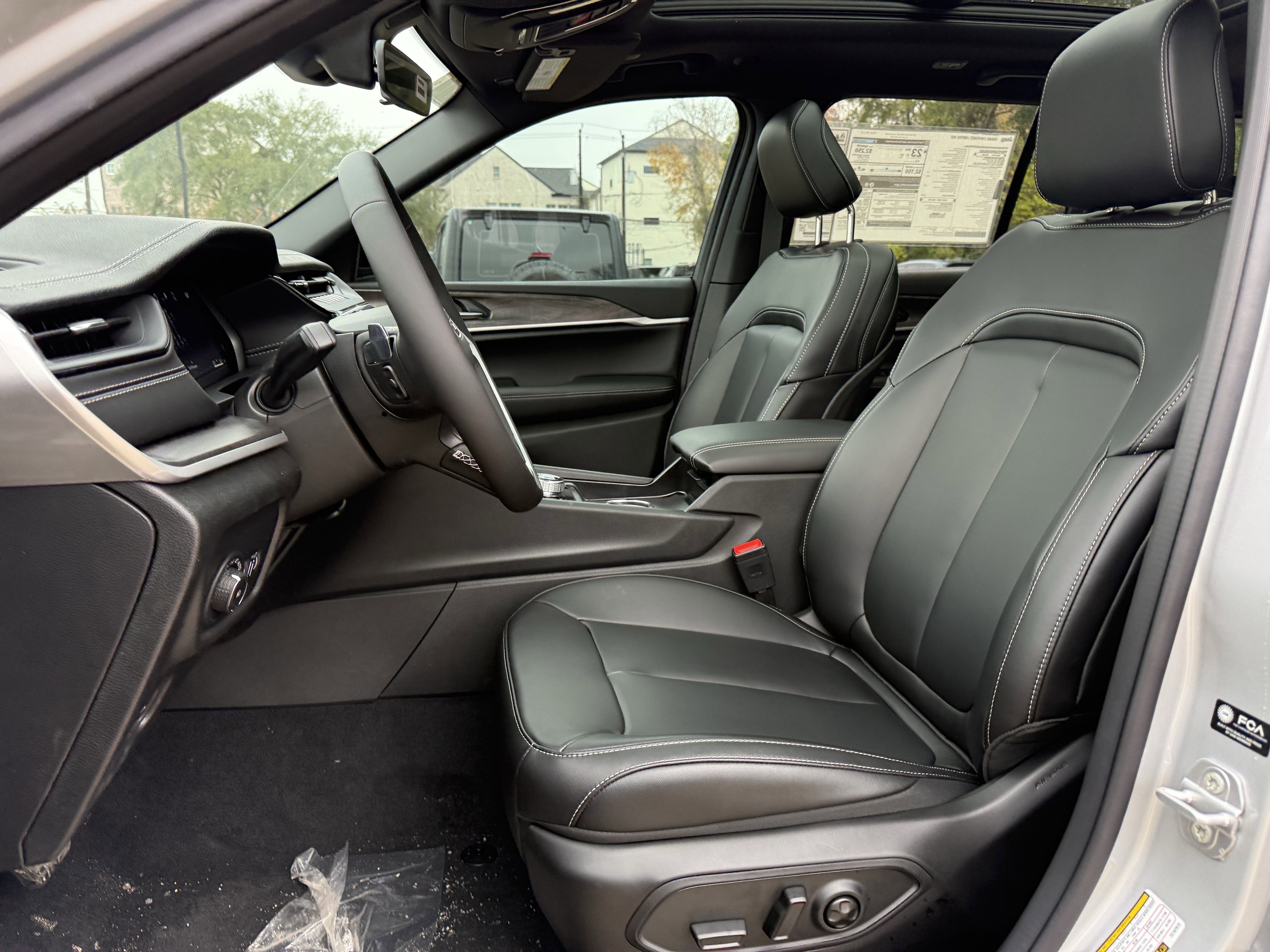 2026 Jeep Grand Cherokee GRAND CHEROKEE LIMITED 4X2