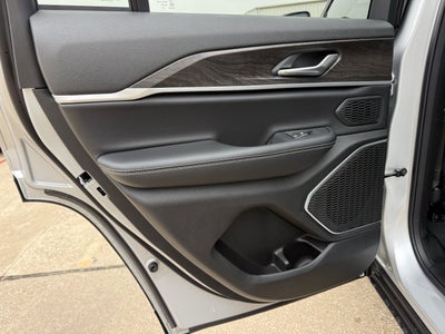 2026 Jeep Grand Cherokee GRAND CHEROKEE LIMITED 4X2