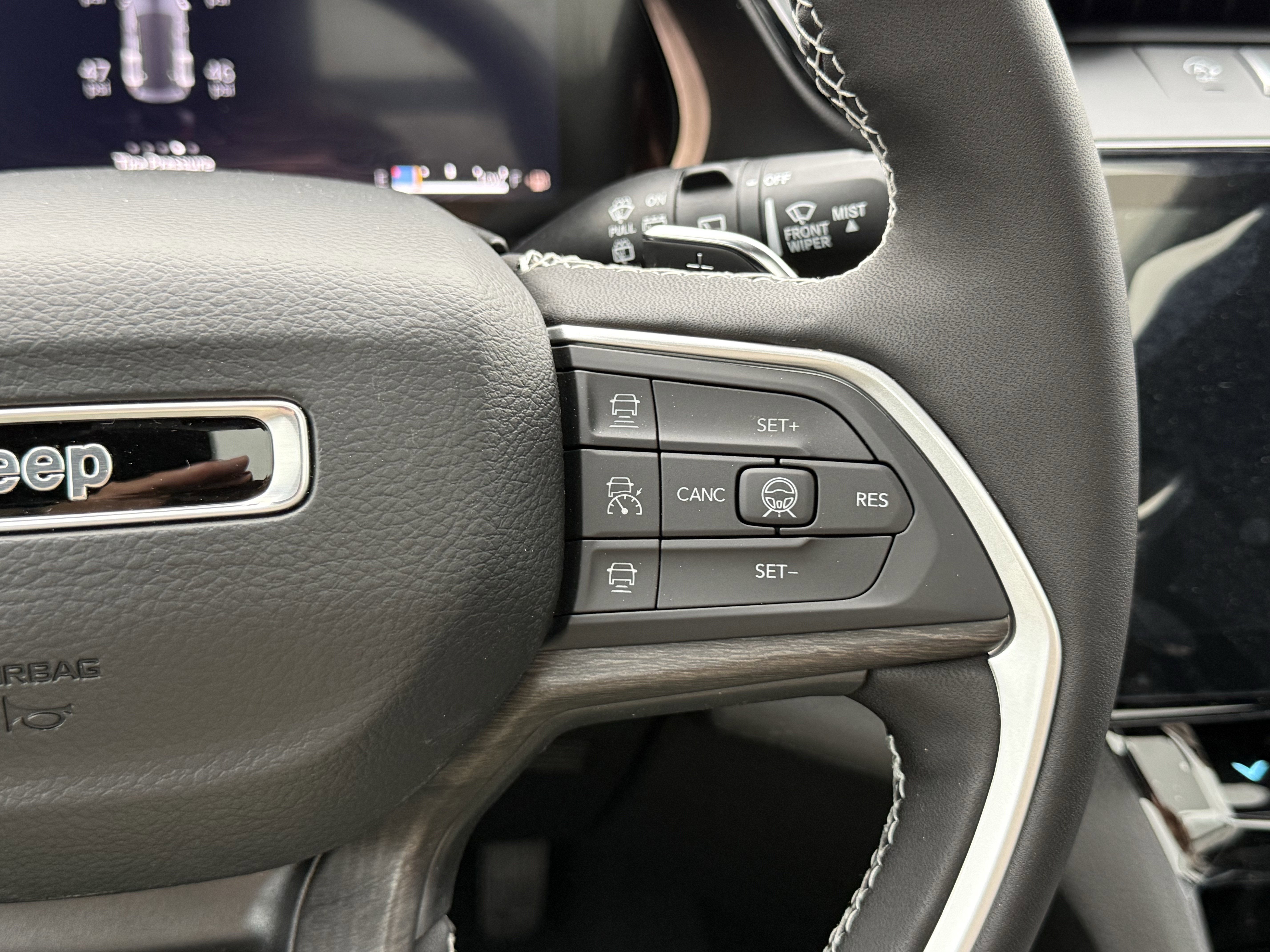 2026 Jeep Grand Cherokee GRAND CHEROKEE LIMITED 4X2