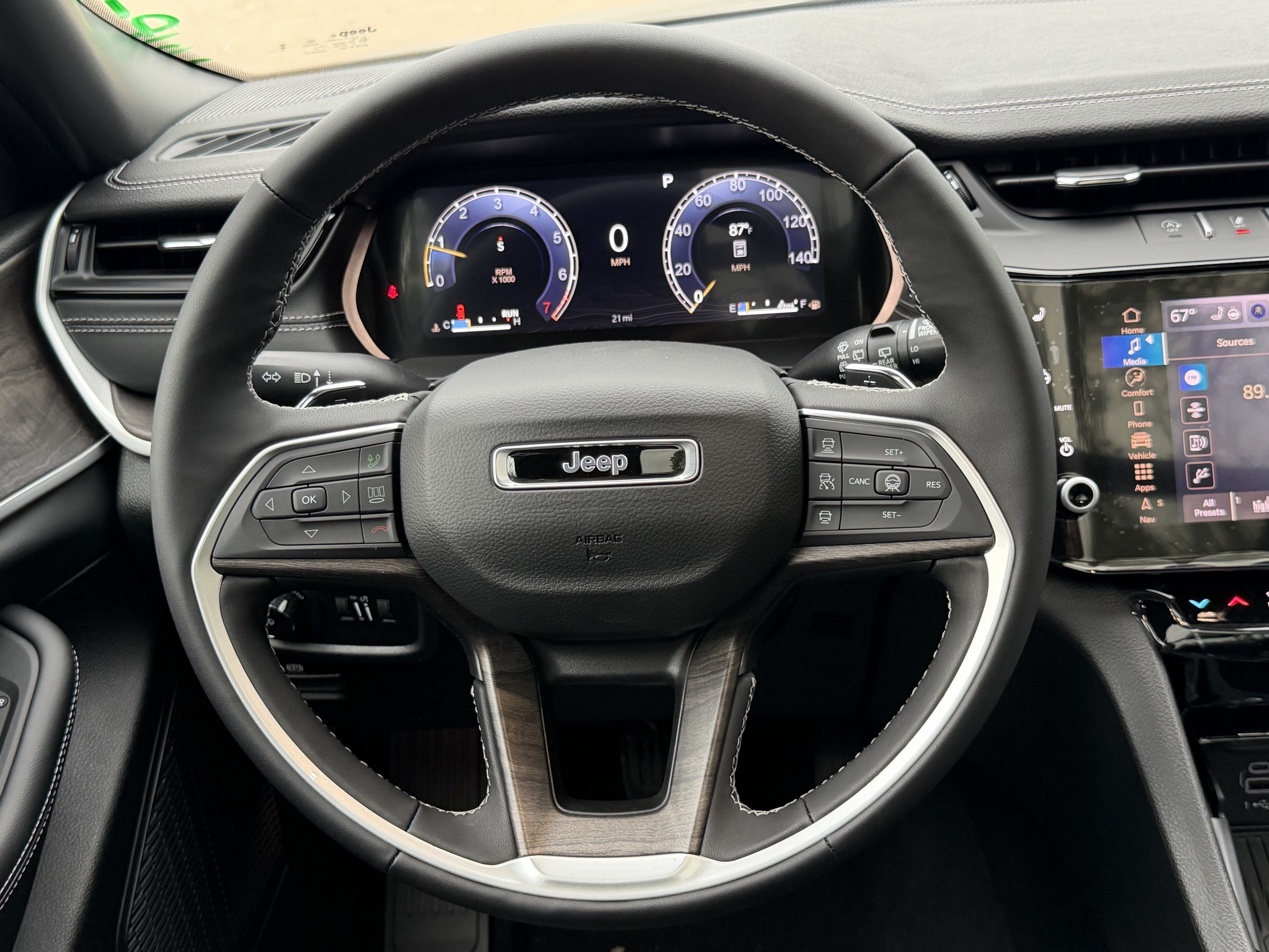 2027 Jeep Grand Cherokee Limited