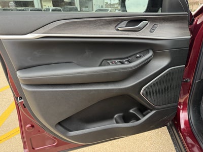 2026 Jeep Grand Cherokee GRAND CHEROKEE LIMITED 4X2