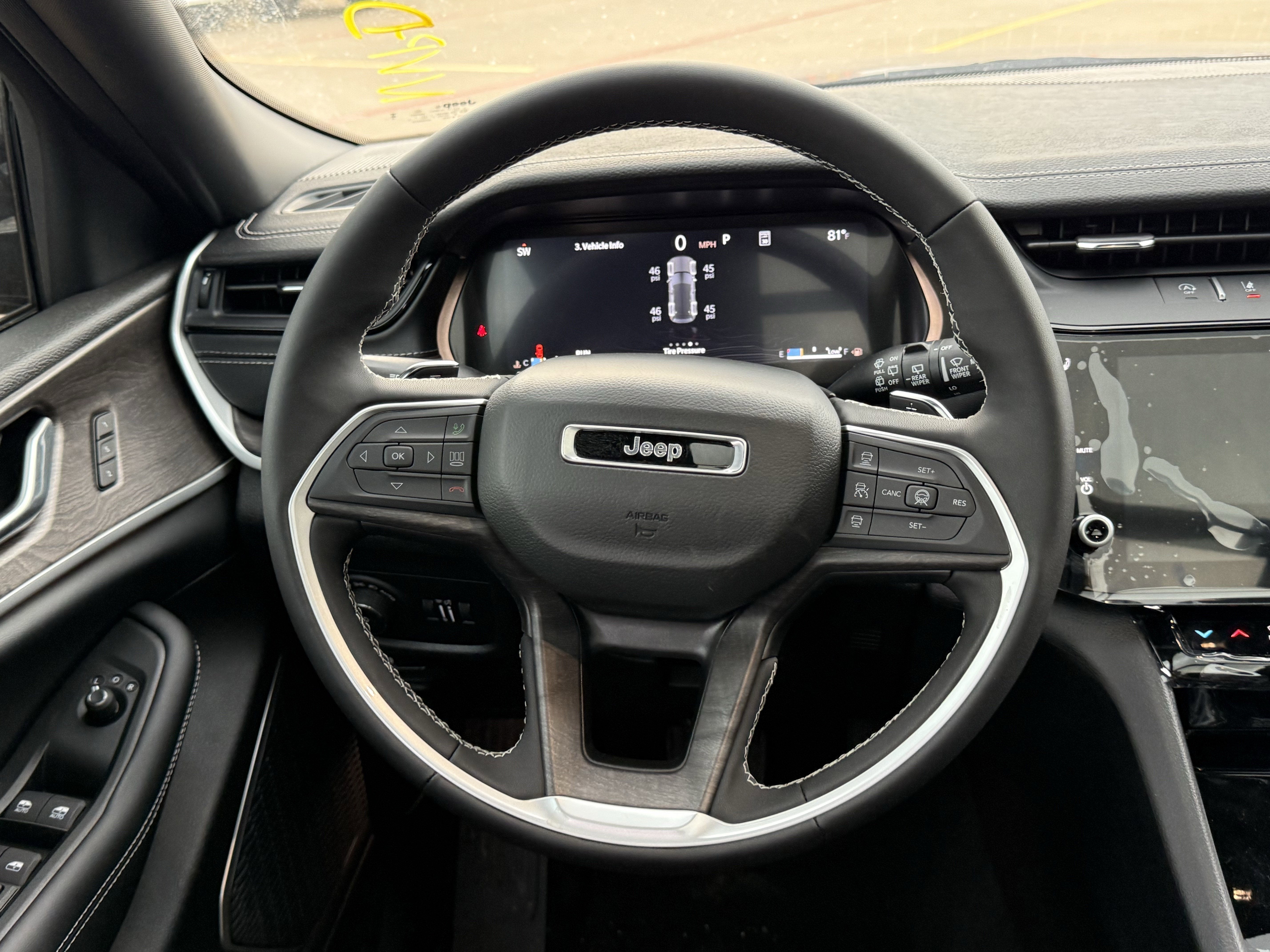 2026 Jeep Grand Cherokee GRAND CHEROKEE LIMITED 4X2