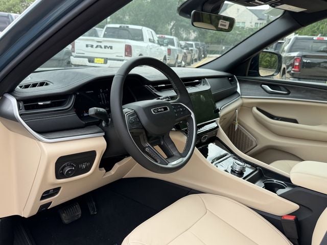 2026 Jeep Grand Cherokee GRAND CHEROKEE LIMITED 4X2