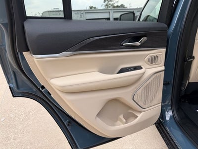 2026 Jeep Grand Cherokee GRAND CHEROKEE LIMITED 4X2
