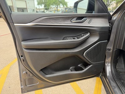 2026 Jeep Grand Cherokee GRAND CHEROKEE LIMITED 4X2