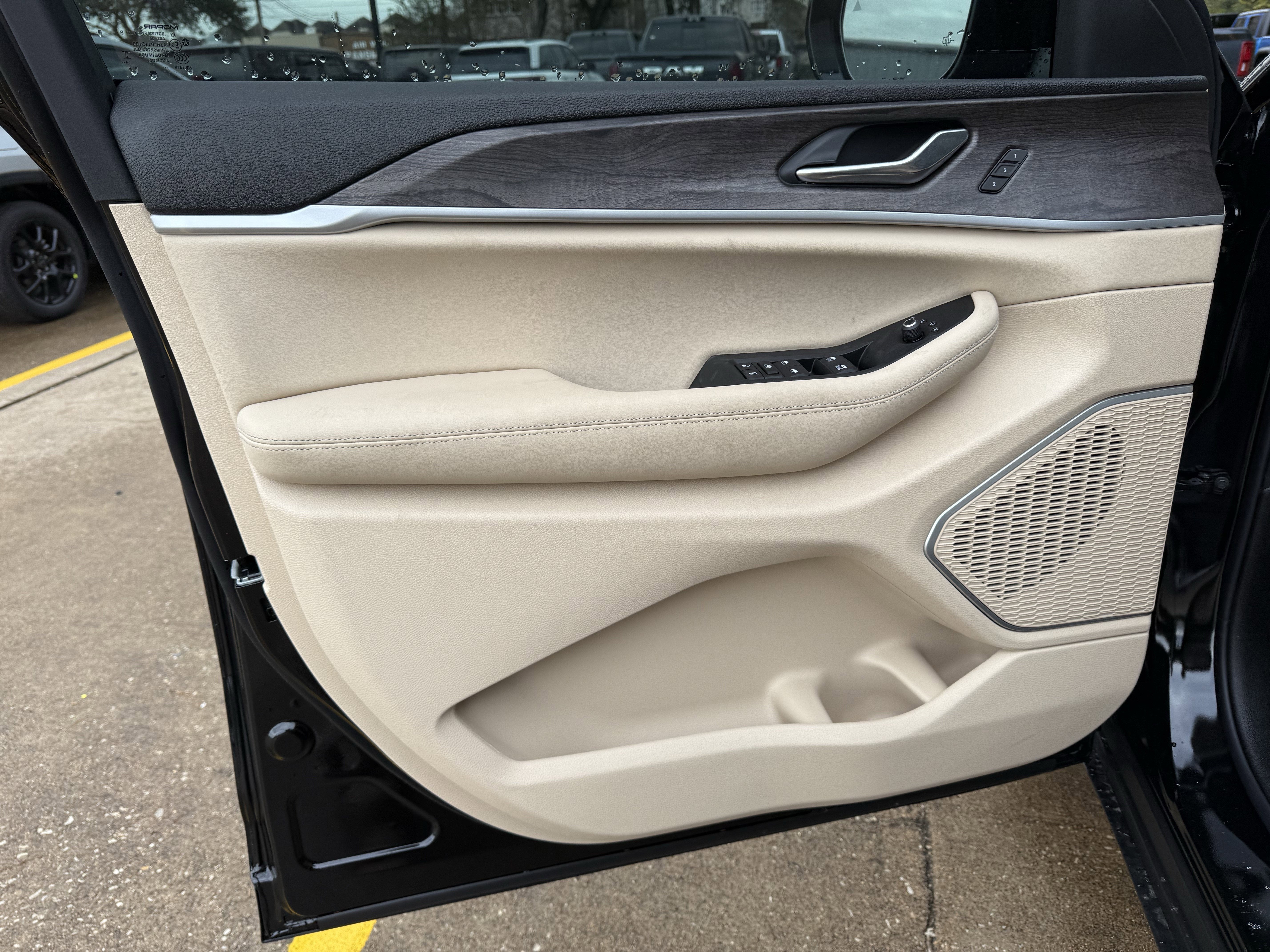 2026 Jeep Grand Cherokee GRAND CHEROKEE LIMITED 4X2