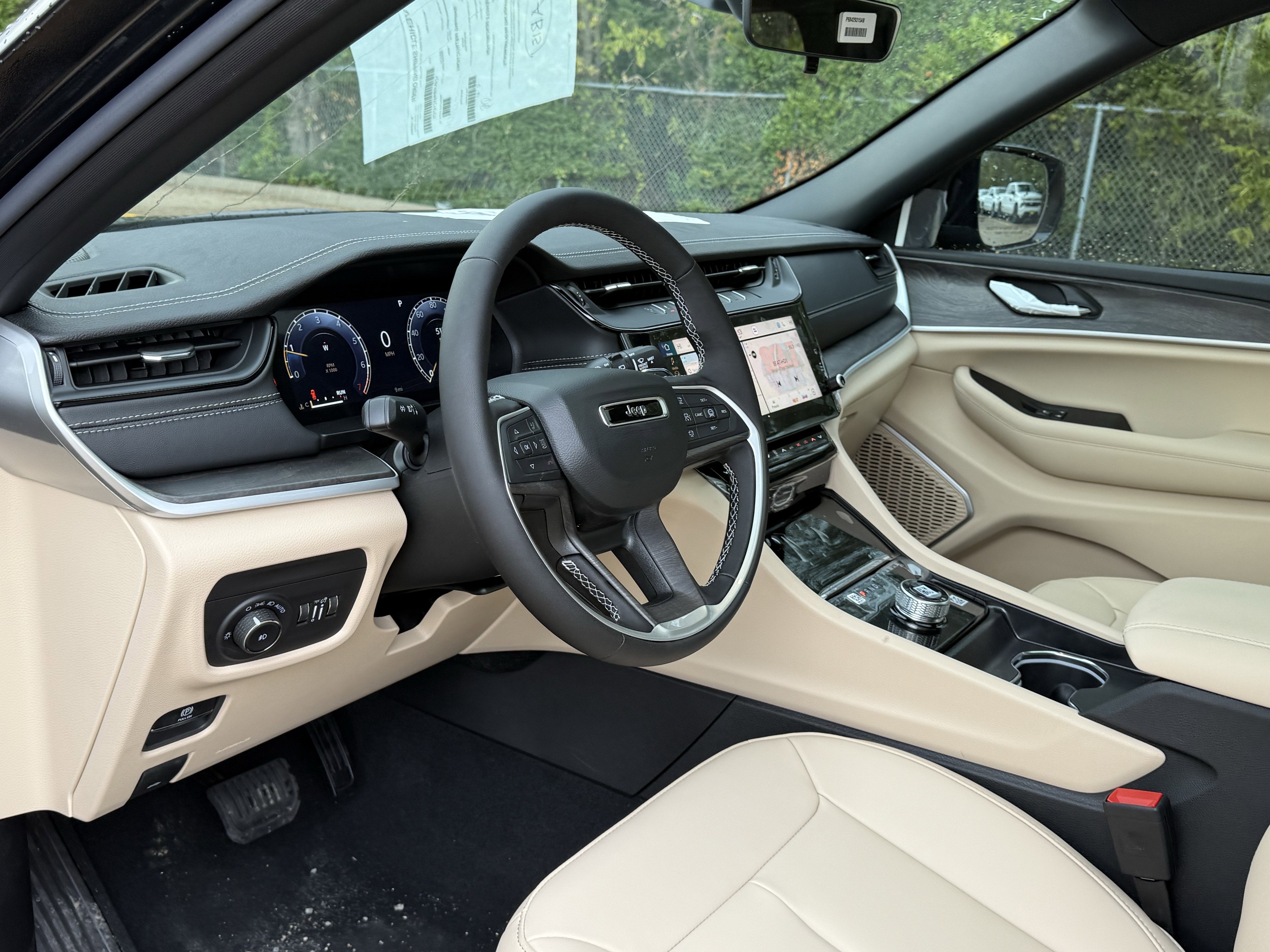 2026 Jeep Grand Cherokee GRAND CHEROKEE LIMITED 4X2