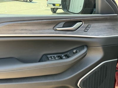 2026 Jeep Grand Cherokee GRAND CHEROKEE LIMITED 4X2