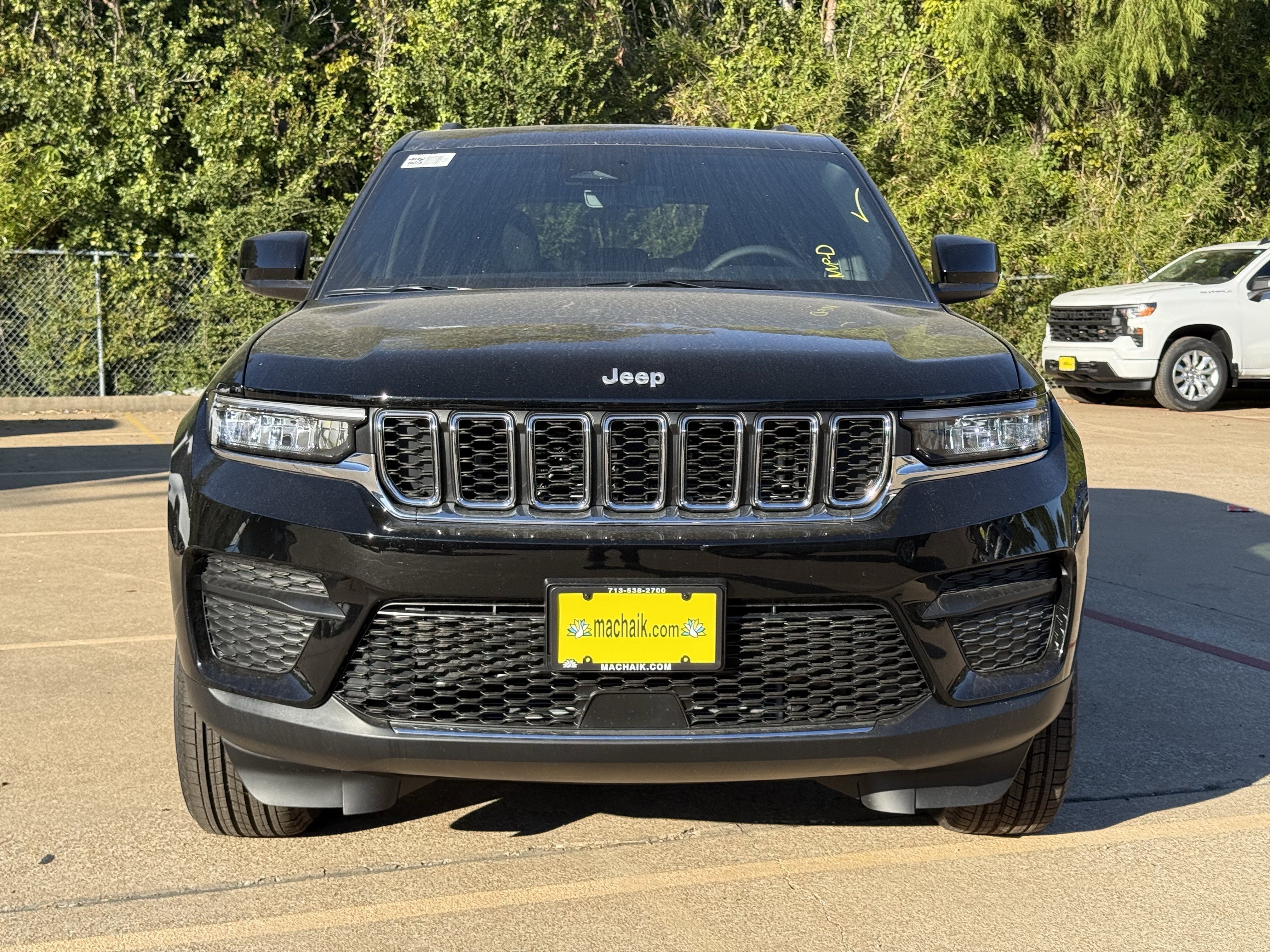 2025 Jeep Grand Cherokee GRAND CHEROKEE LAREDO X 4X4