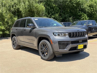 2026 Jeep Grand Cherokee GRAND CHEROKEE LAREDO ALTITUDE 4X4