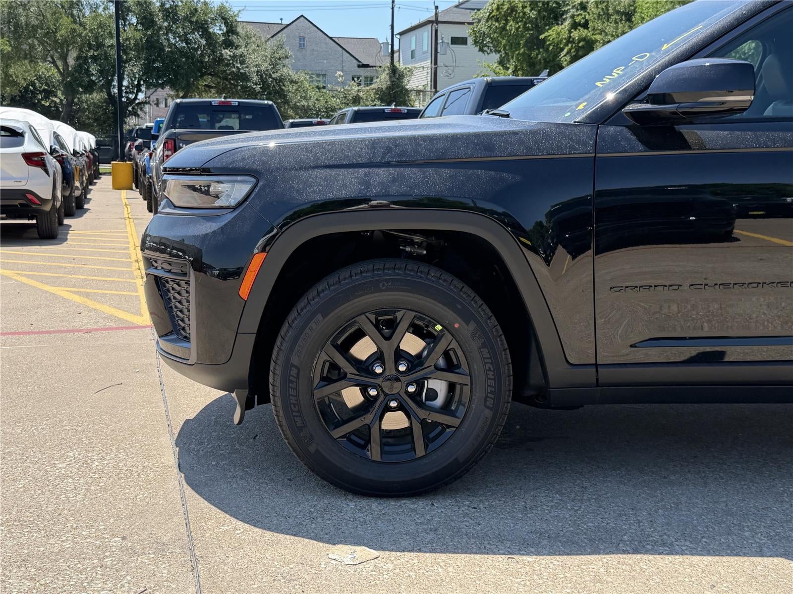 2026 Jeep Grand Cherokee GRAND CHEROKEE LAREDO ALTITUDE 4X4