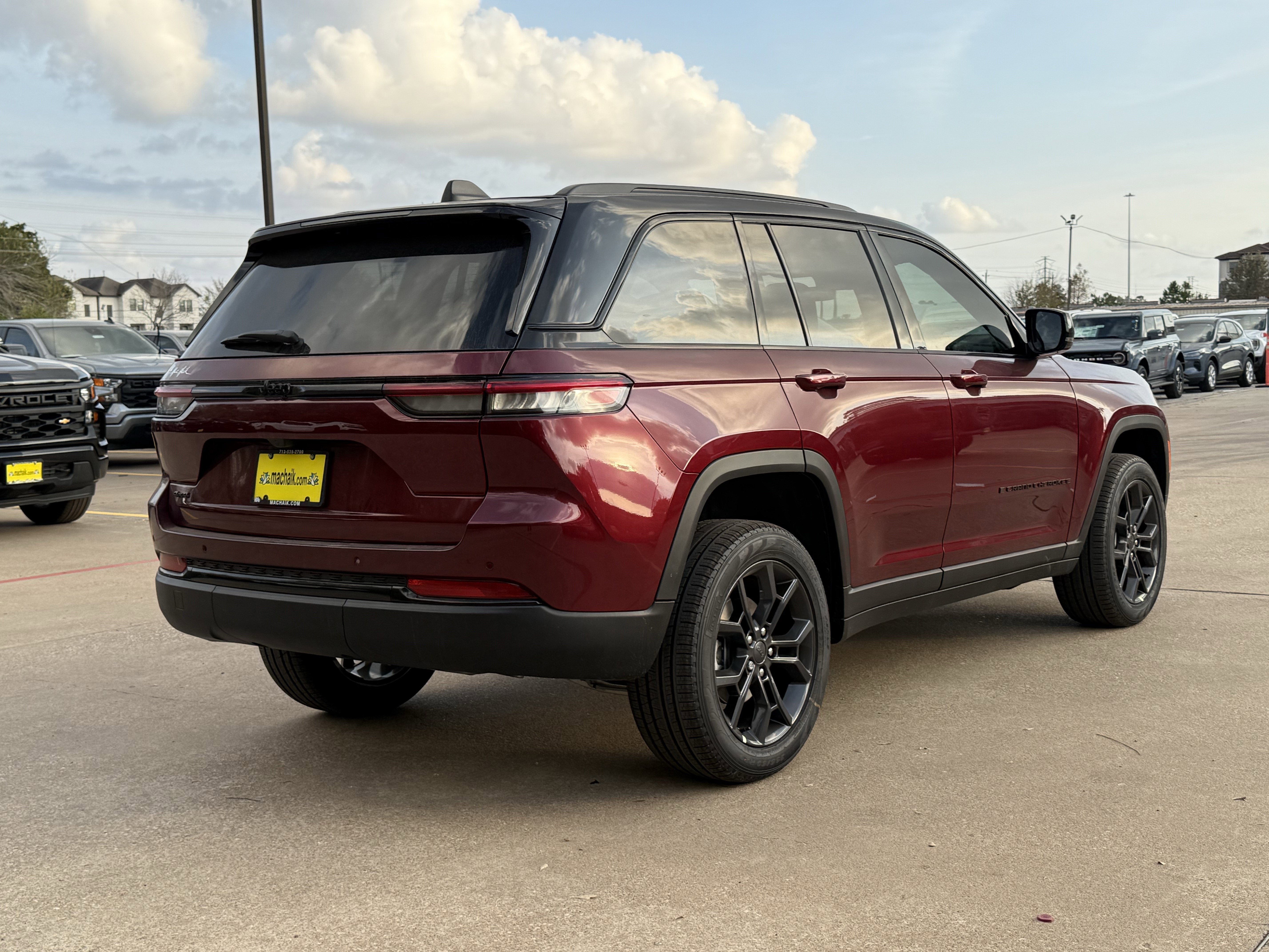 2025 Jeep Grand Cherokee GRAND CHEROKEE LIMITED 4X4