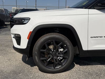 2025 Jeep Grand Cherokee GRAND CHEROKEE LIMITED 4X4