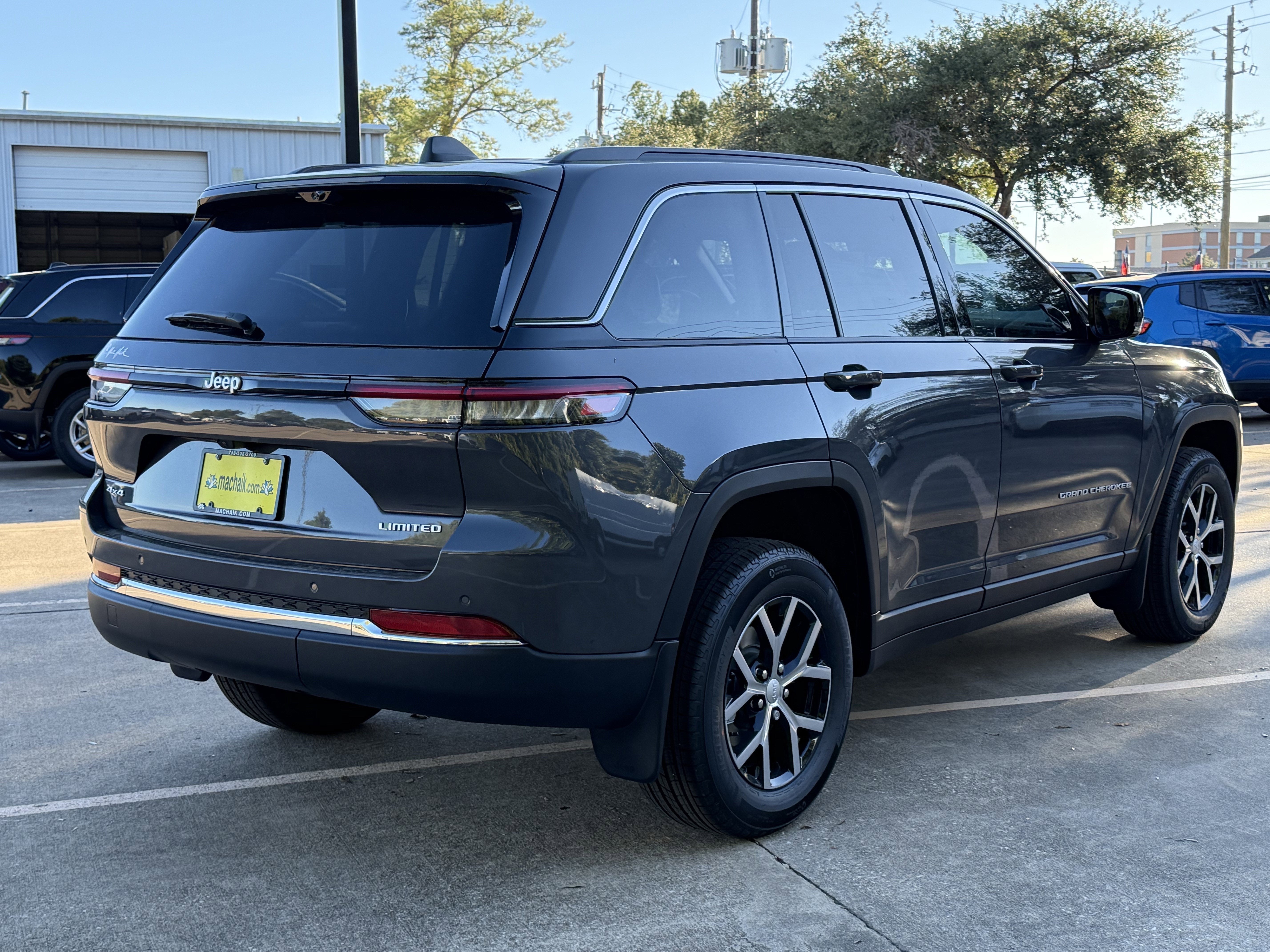 2025 Jeep Grand Cherokee GRAND CHEROKEE LIMITED 4X4