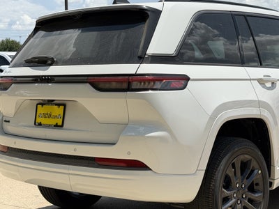 2026 Jeep Grand Cherokee Limited Reserve