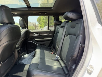 2026 Jeep Grand Cherokee Limited Reserve
