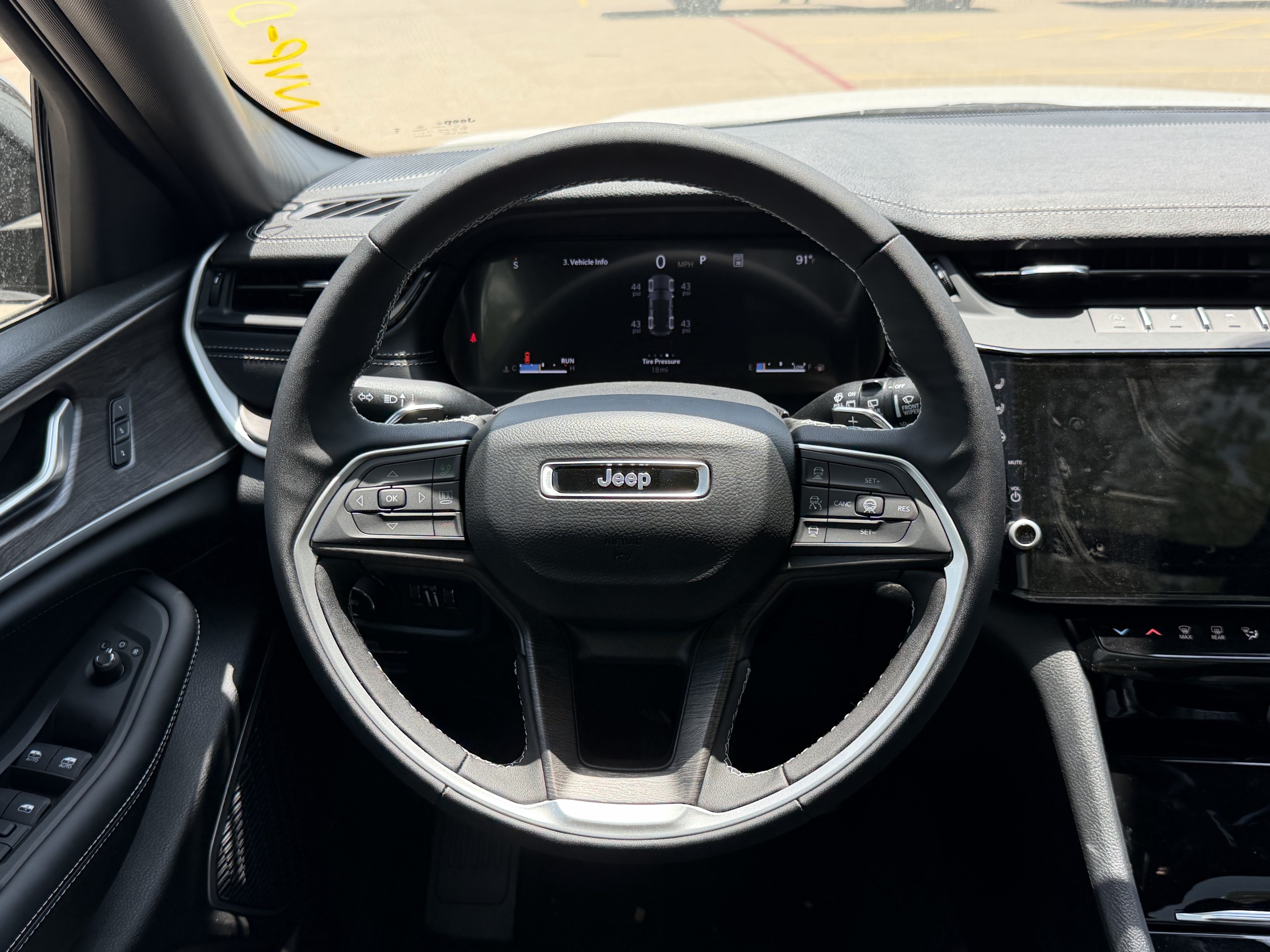 2026 Jeep Grand Cherokee Limited Reserve