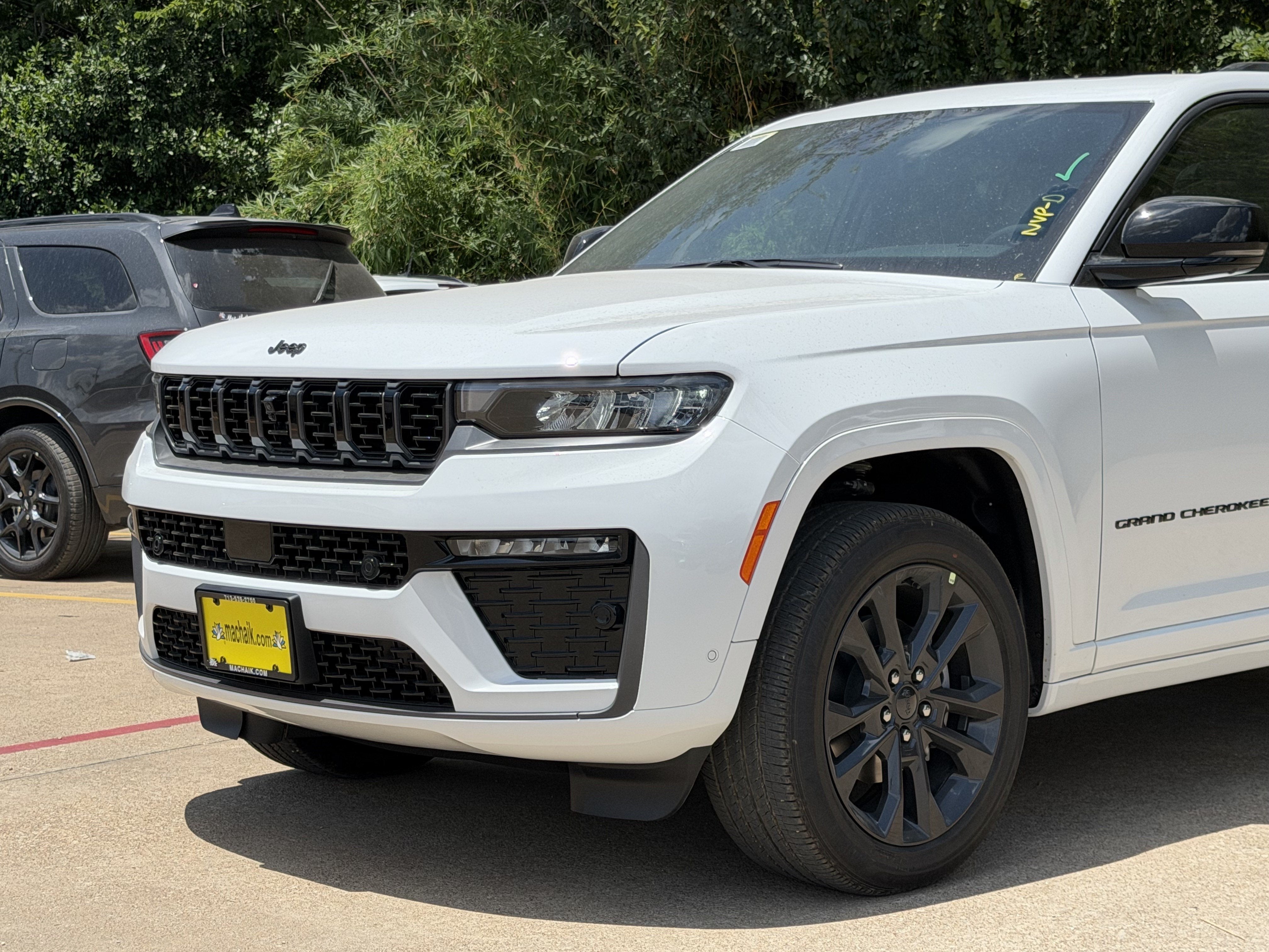 2026 Jeep Grand Cherokee Limited Reserve