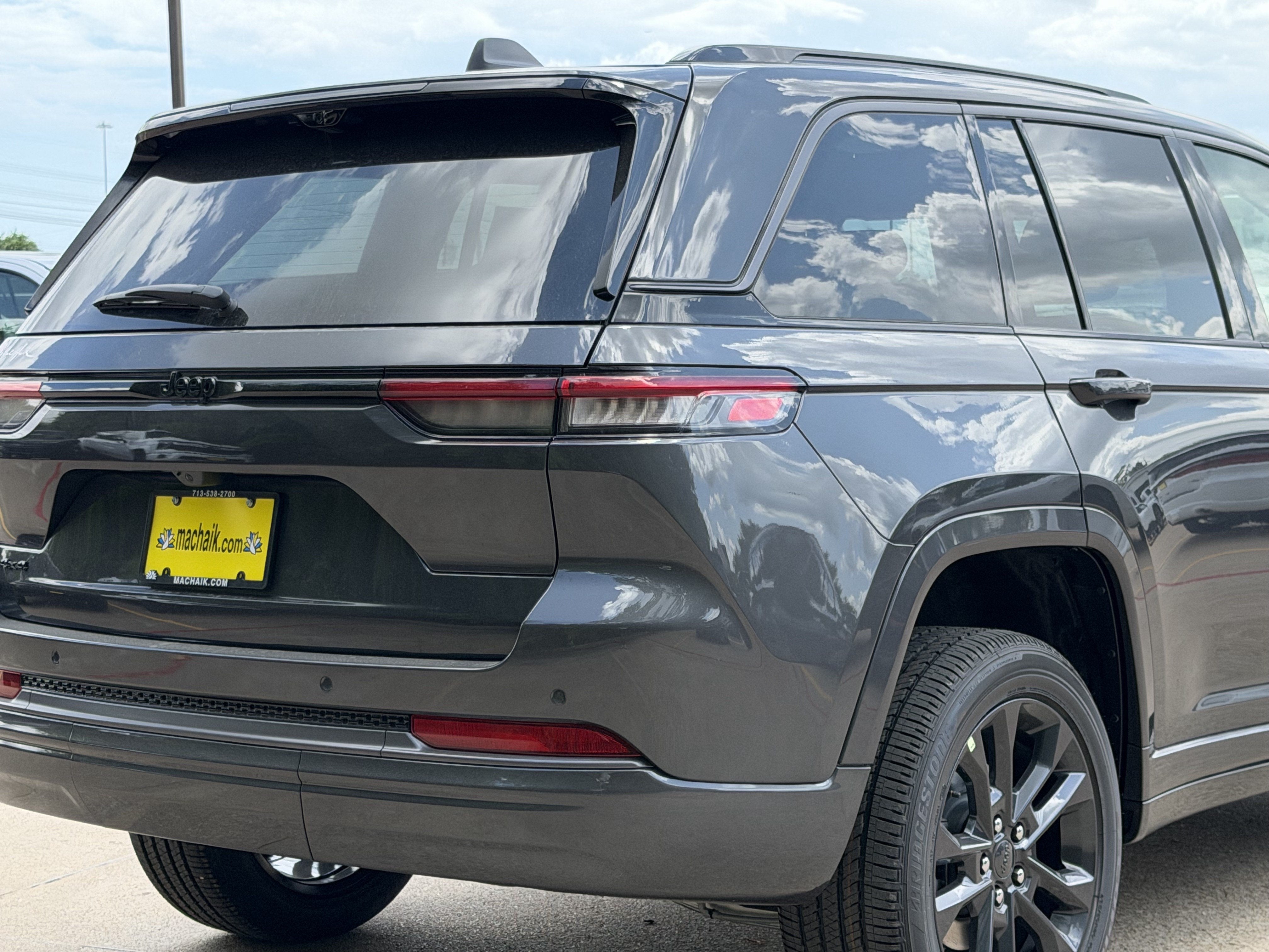2026 Jeep Grand Cherokee Limited Reserve