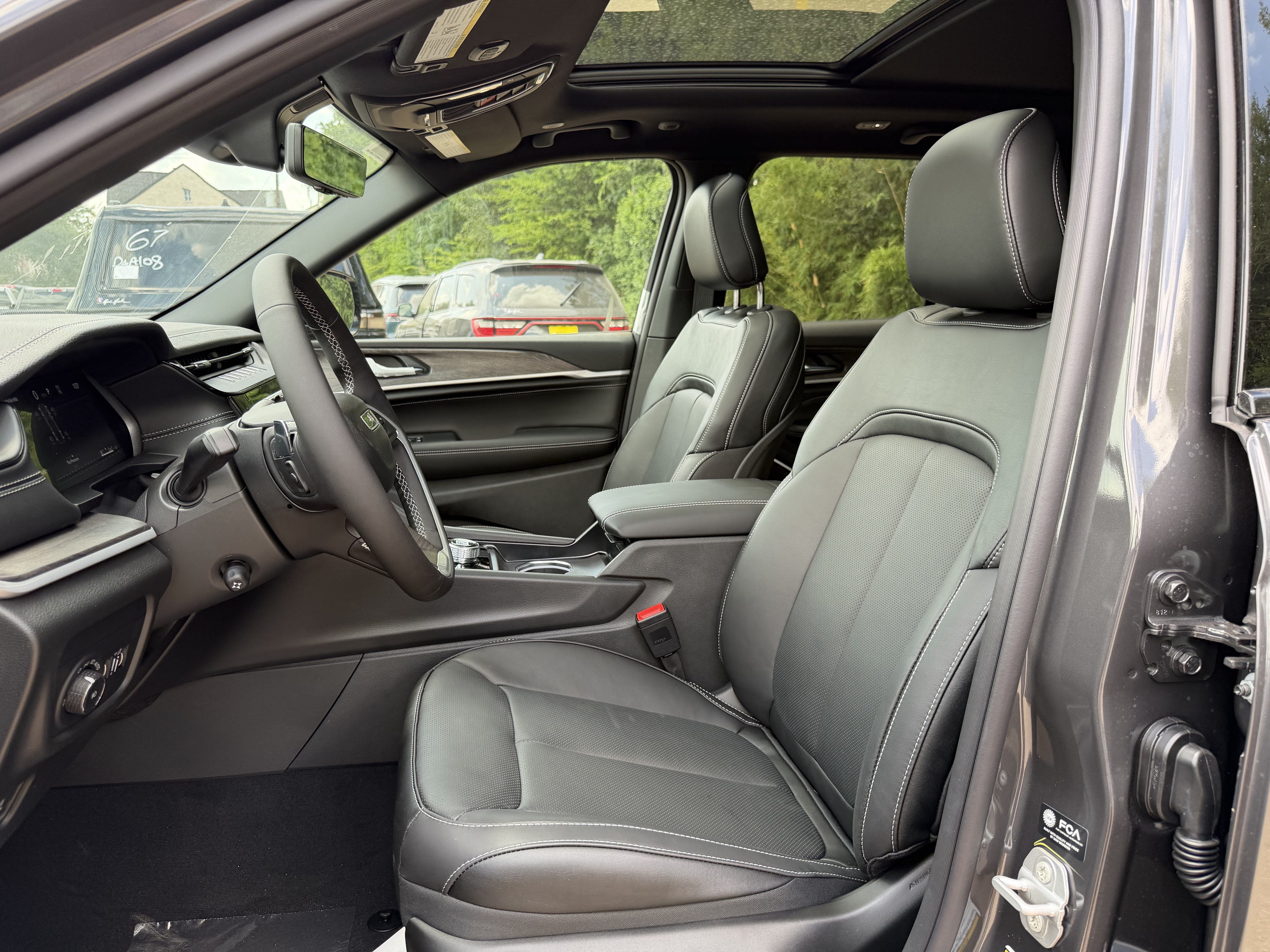 2026 Jeep Grand Cherokee Limited Reserve