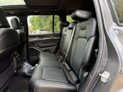 2026 Jeep Grand Cherokee Limited Reserve