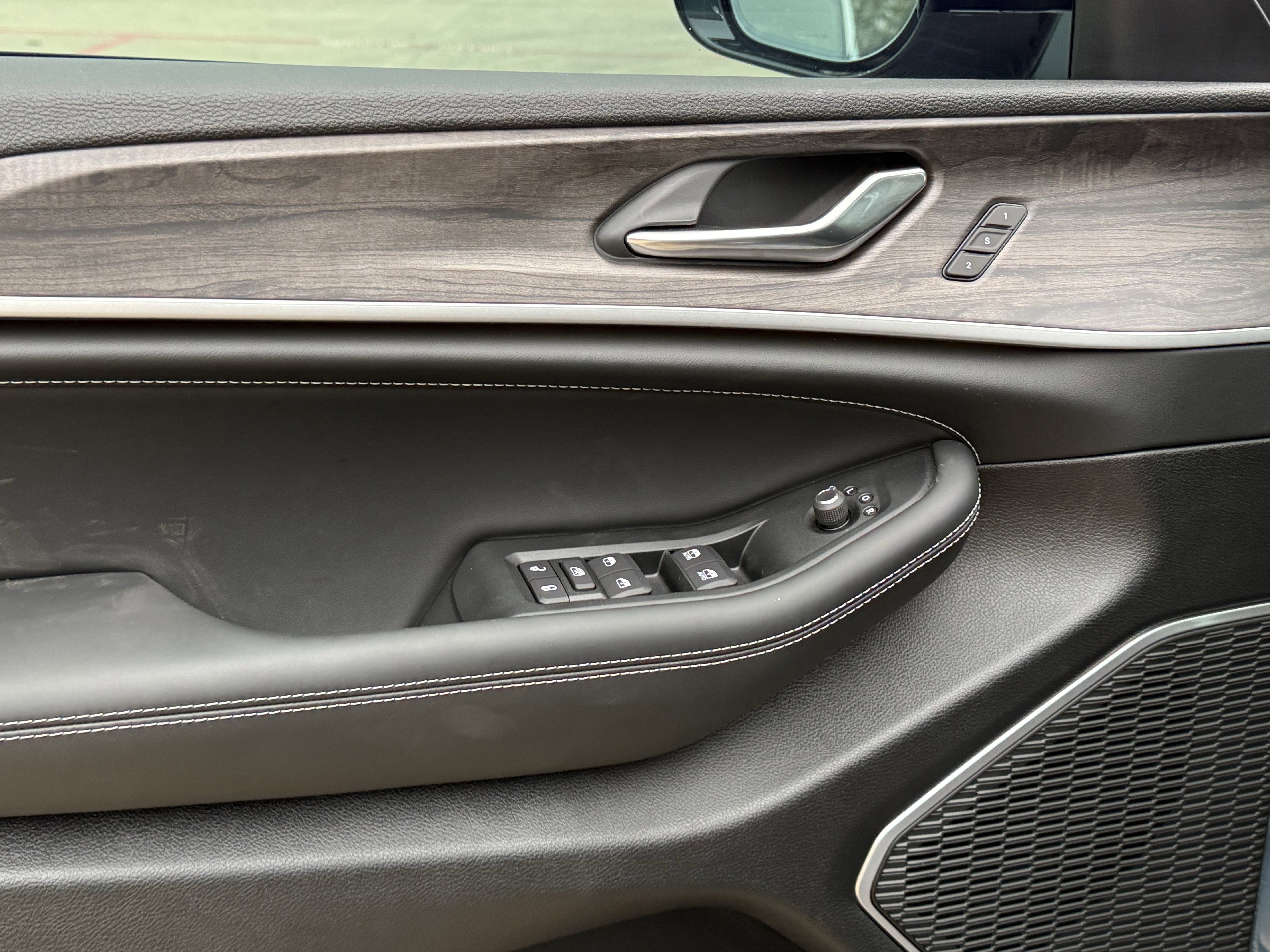 2026 Jeep Grand Cherokee GRAND CHEROKEE LIMITED RESERVE 4X4