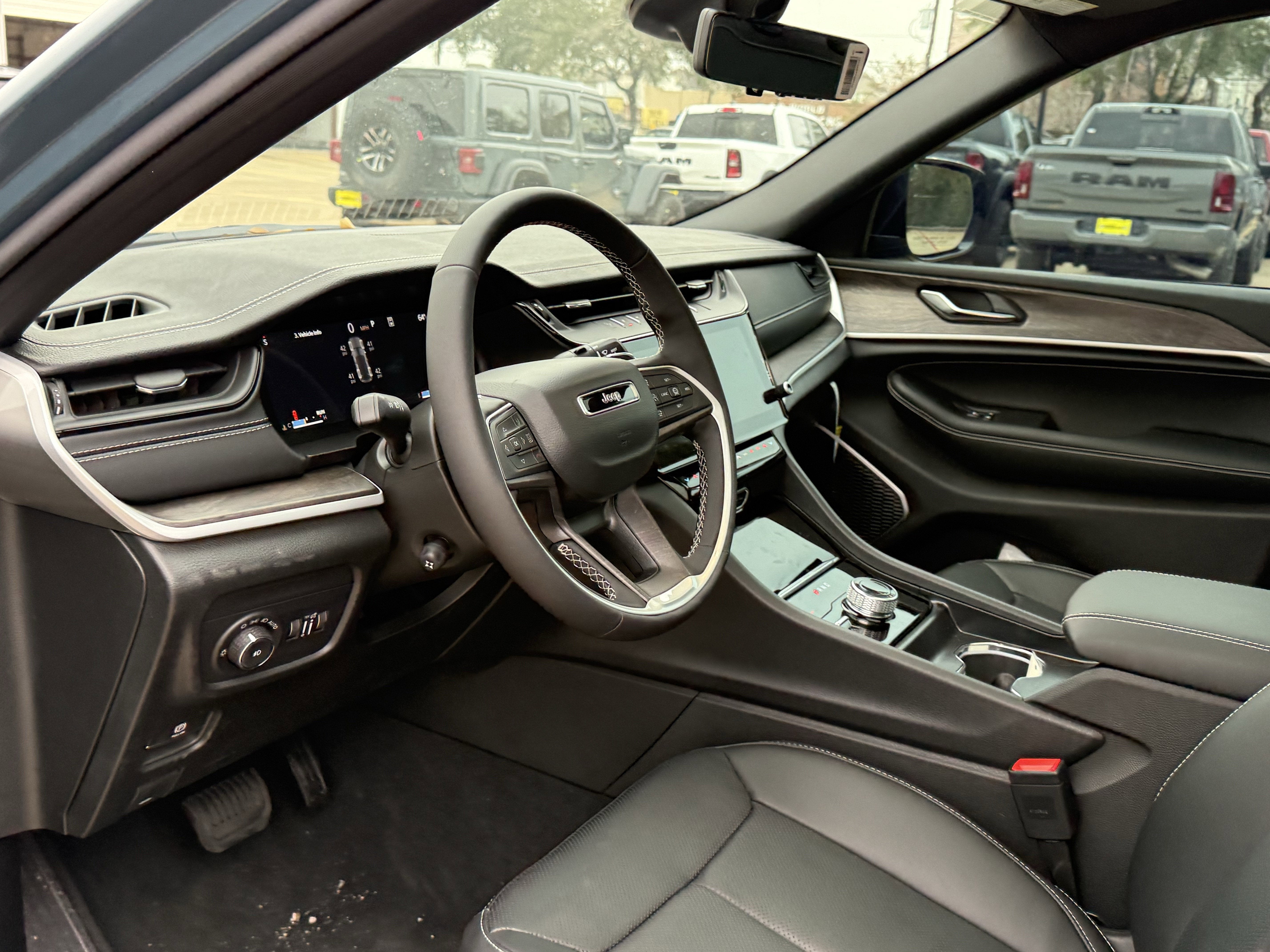 2026 Jeep Grand Cherokee GRAND CHEROKEE LIMITED RESERVE 4X4