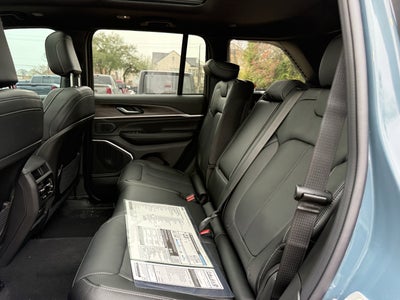 2026 Jeep Grand Cherokee GRAND CHEROKEE LIMITED RESERVE 4X4