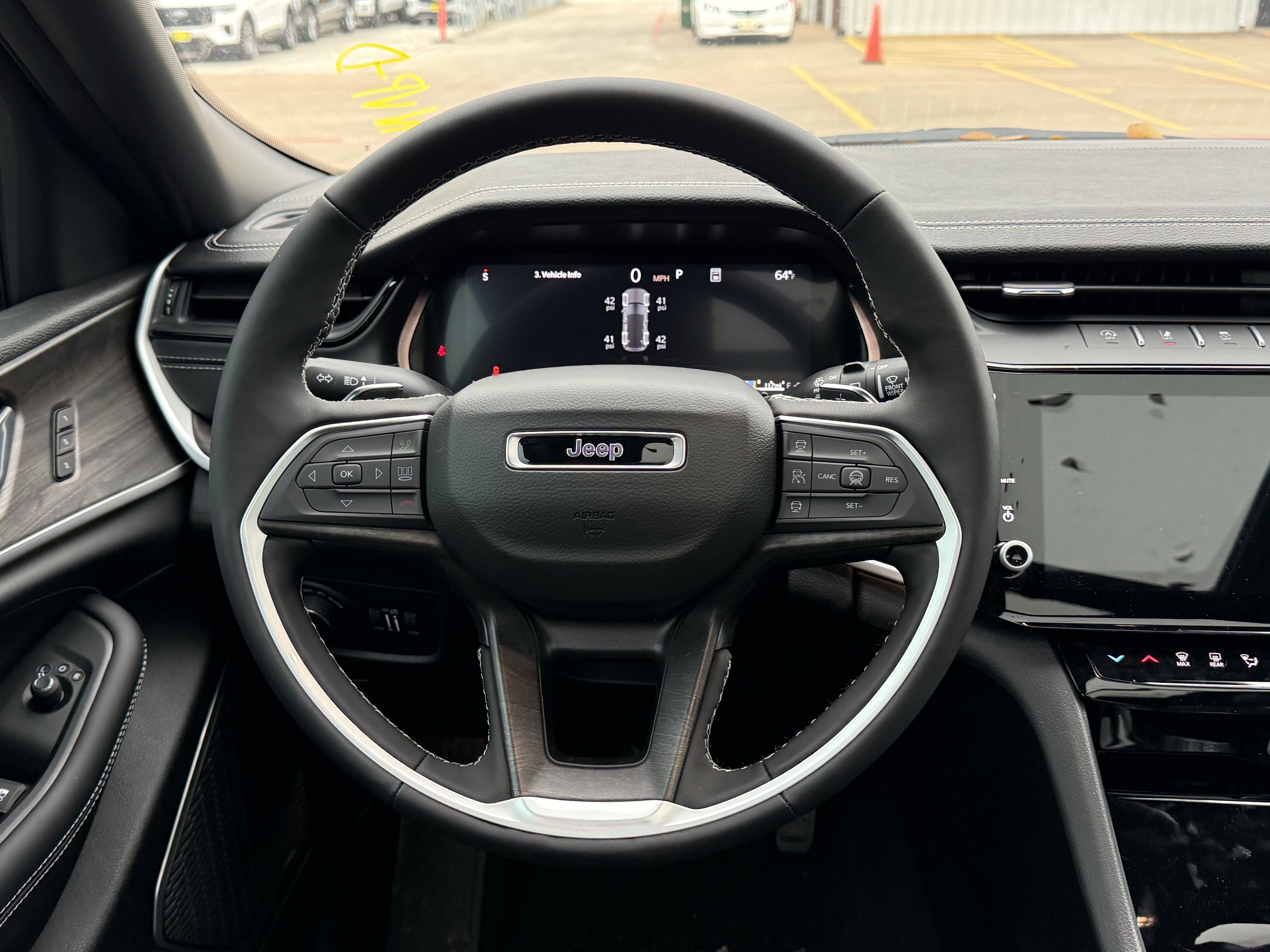 2026 Jeep Grand Cherokee GRAND CHEROKEE LIMITED RESERVE 4X4