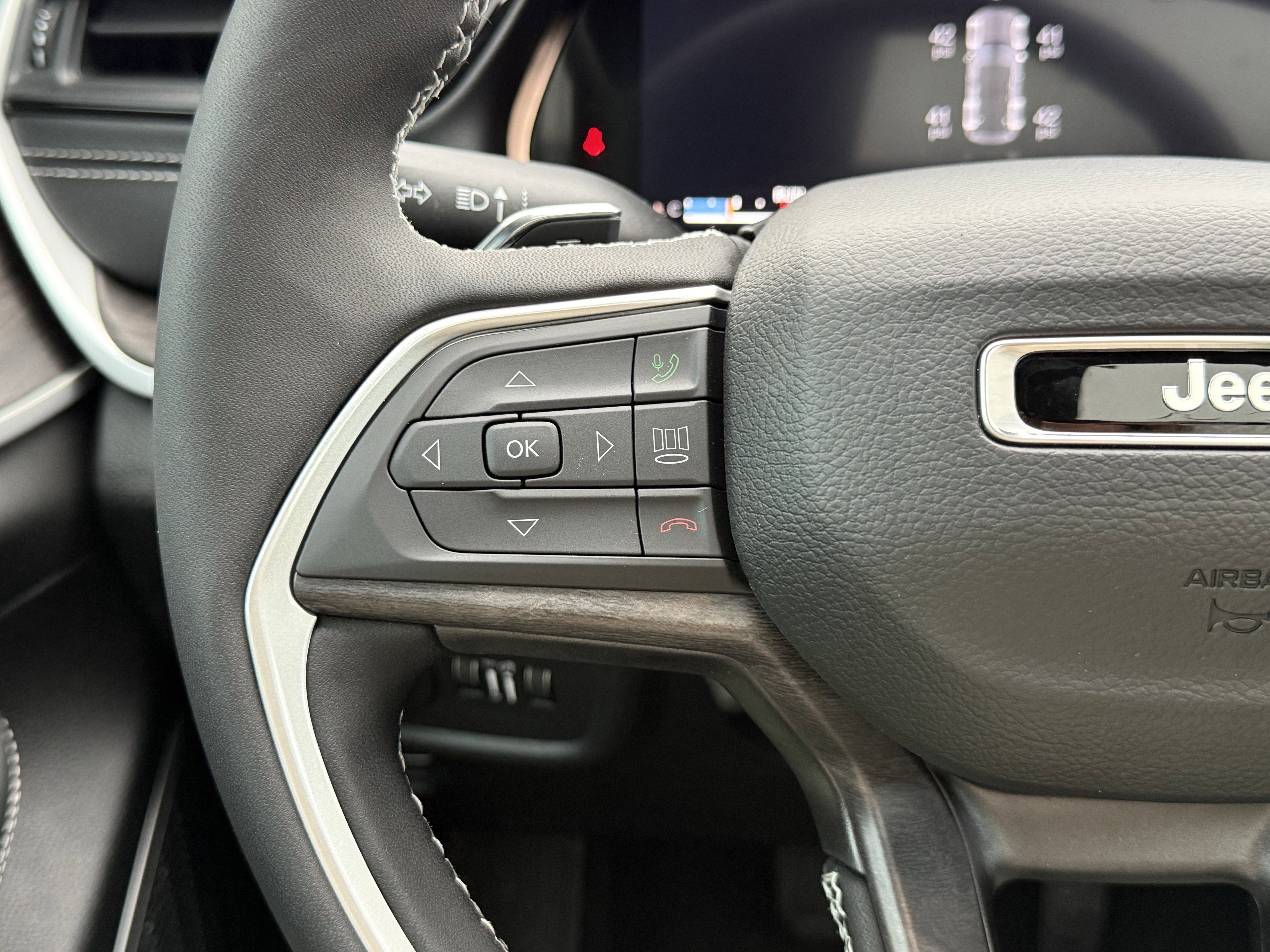 2026 Jeep Grand Cherokee GRAND CHEROKEE LIMITED RESERVE 4X4