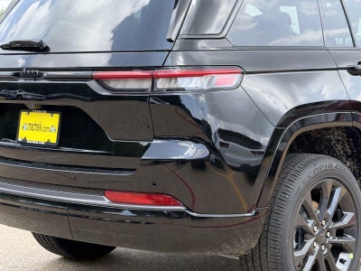 2026 Jeep Grand Cherokee Limited Reserve
