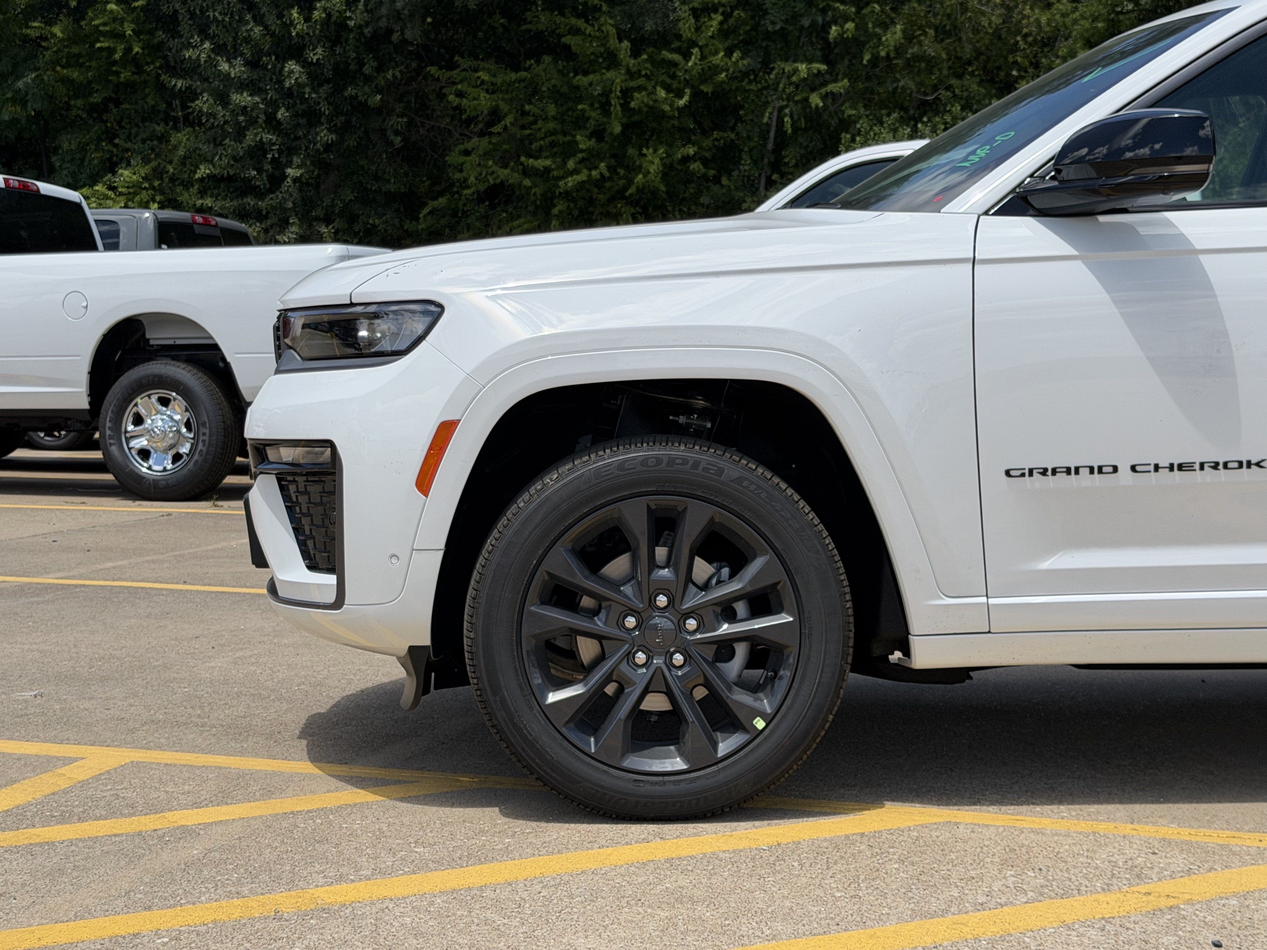 2026 Jeep Grand Cherokee Limited Reserve