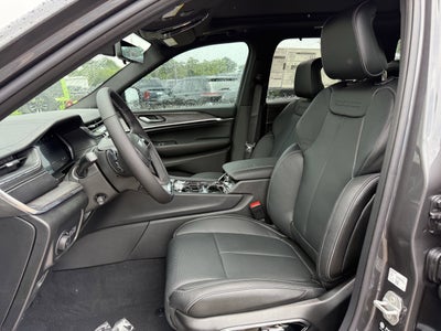 2025 Jeep Grand Cherokee GRAND CHEROKEE OVERLAND 4X4