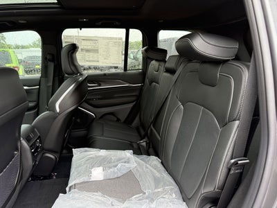 2025 Jeep Grand Cherokee GRAND CHEROKEE OVERLAND 4X4