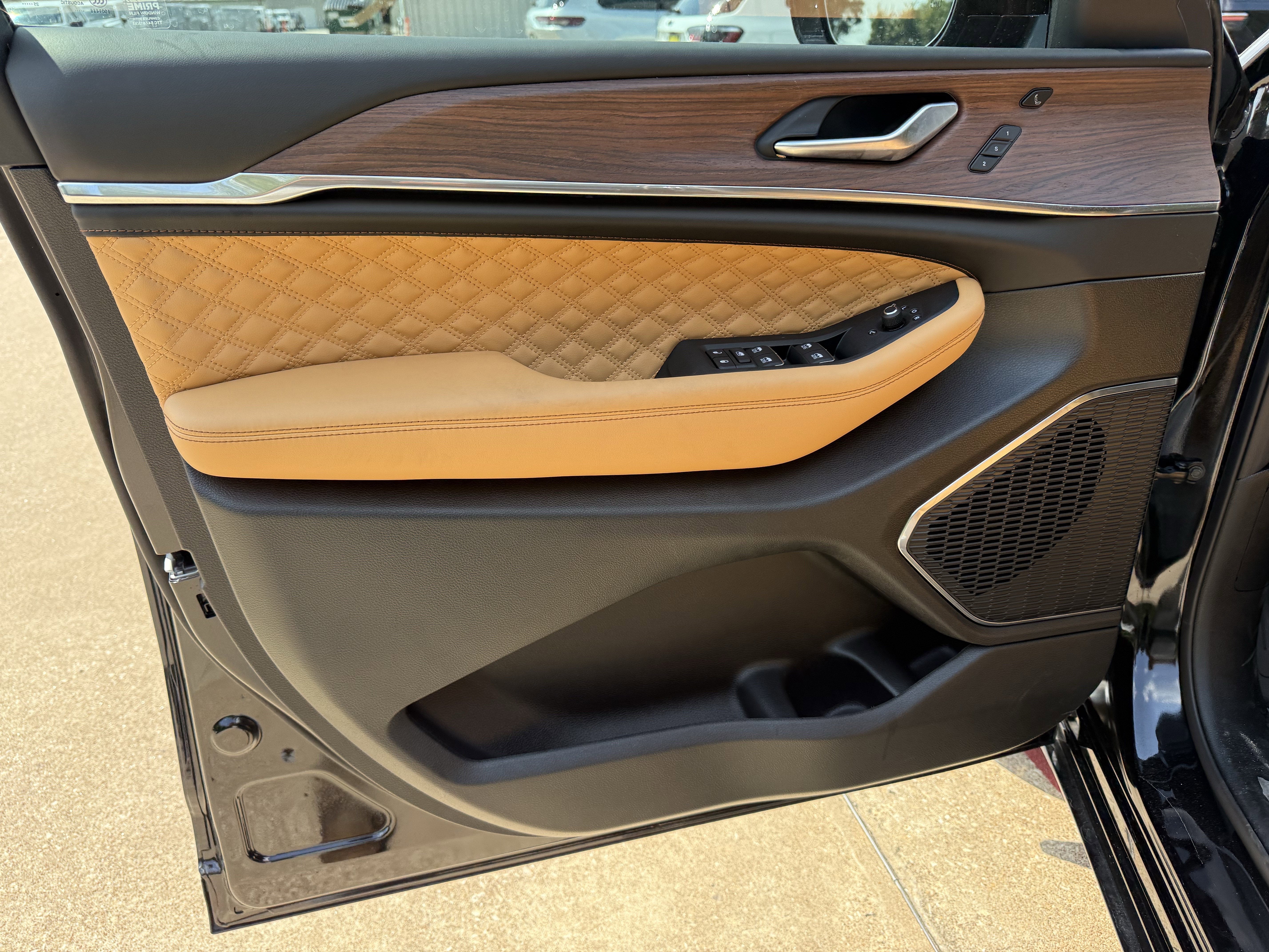 2025 Jeep Grand Cherokee GRAND CHEROKEE SUMMIT 4X4