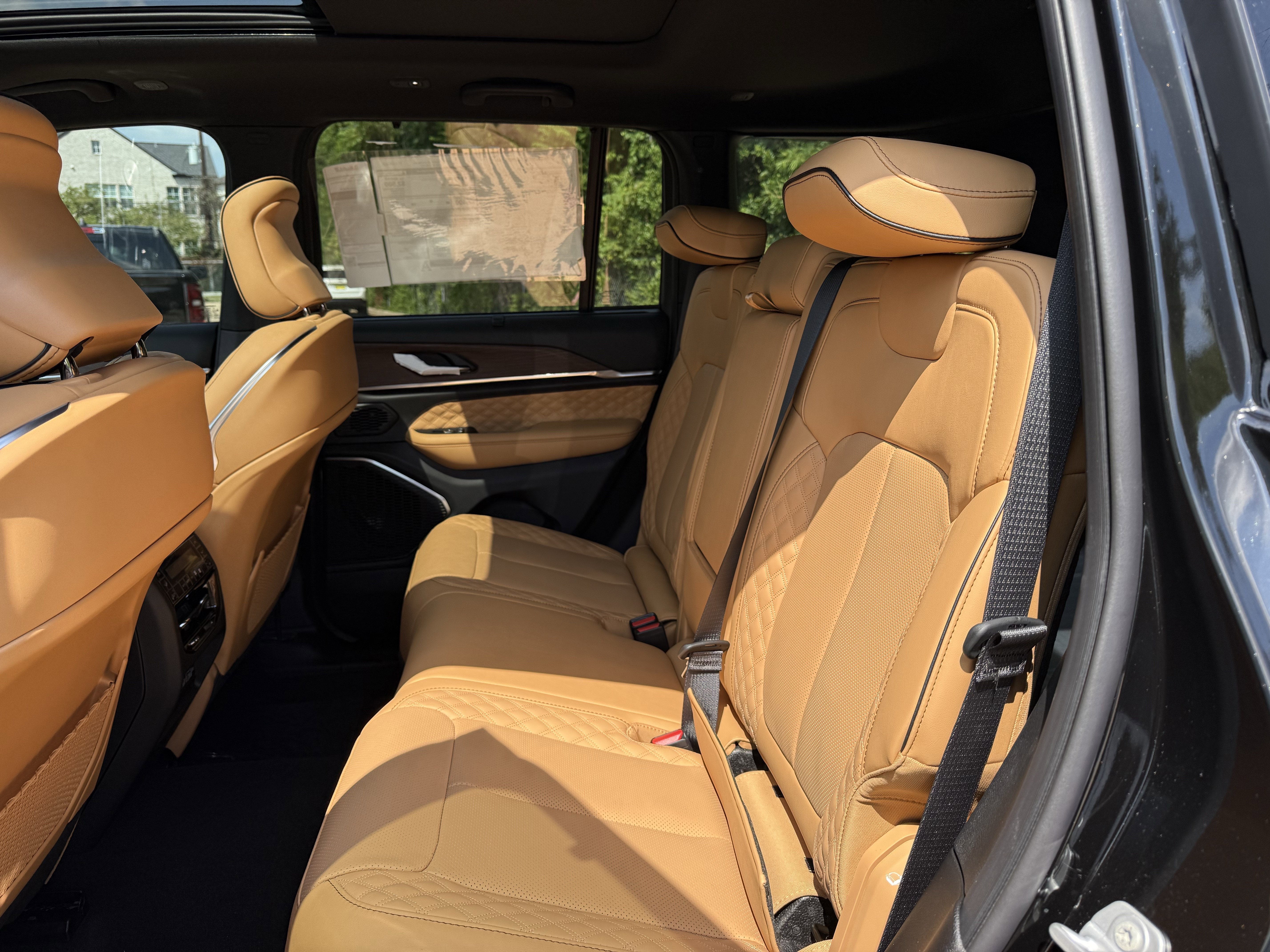 2025 Jeep Grand Cherokee GRAND CHEROKEE SUMMIT 4X4