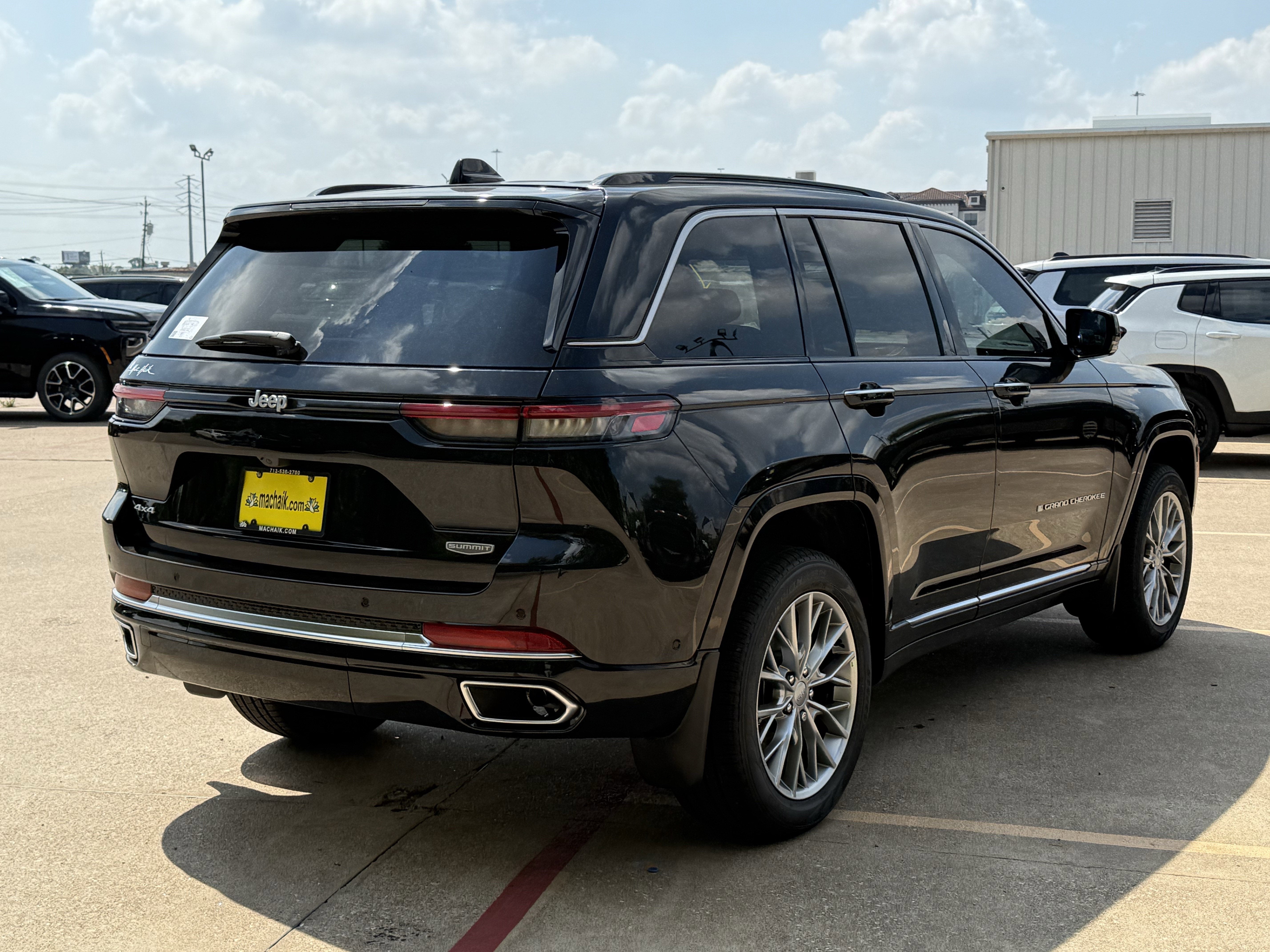2025 Jeep Grand Cherokee GRAND CHEROKEE SUMMIT 4X4