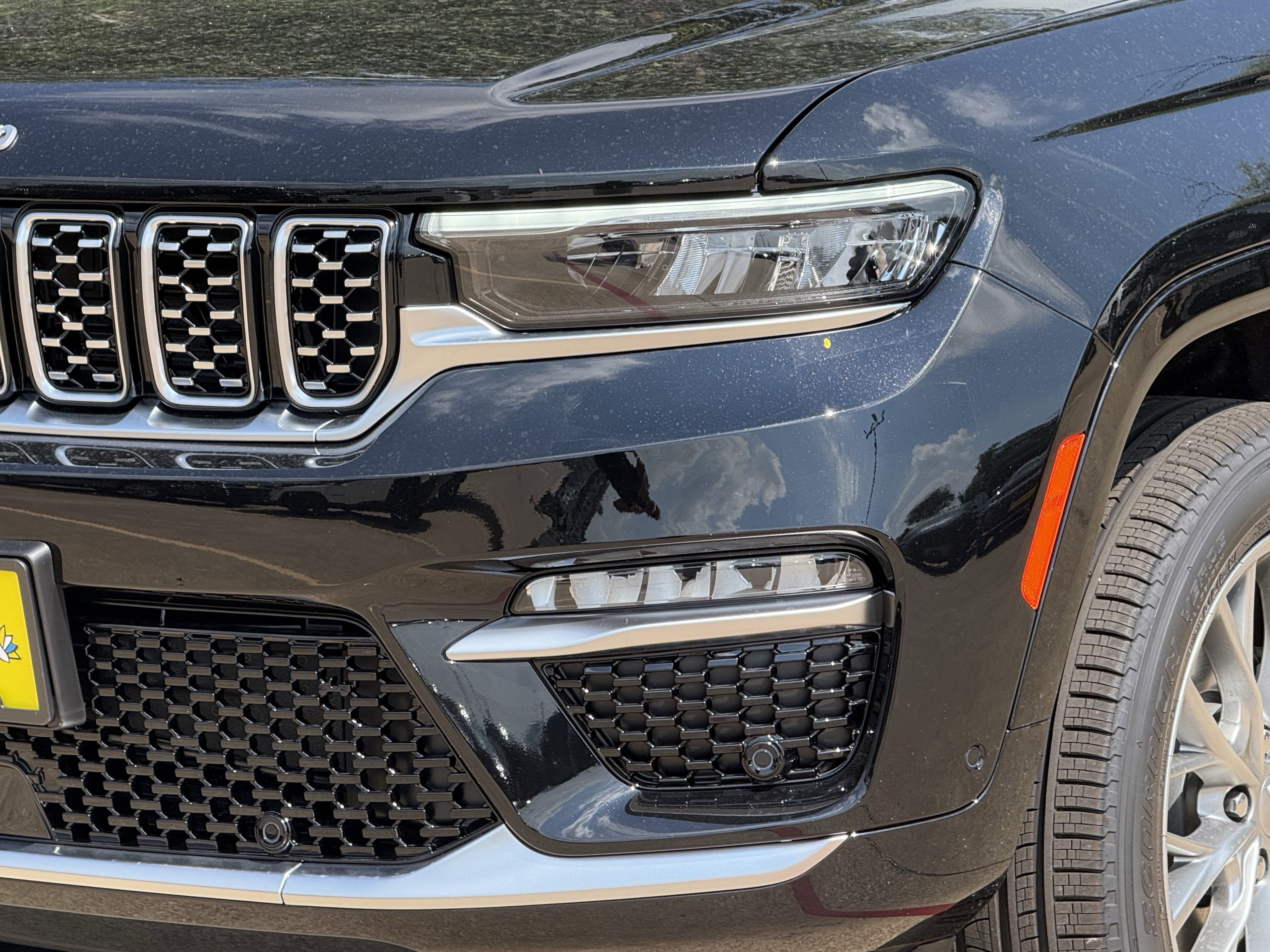 2025 Jeep Grand Cherokee GRAND CHEROKEE SUMMIT 4X4